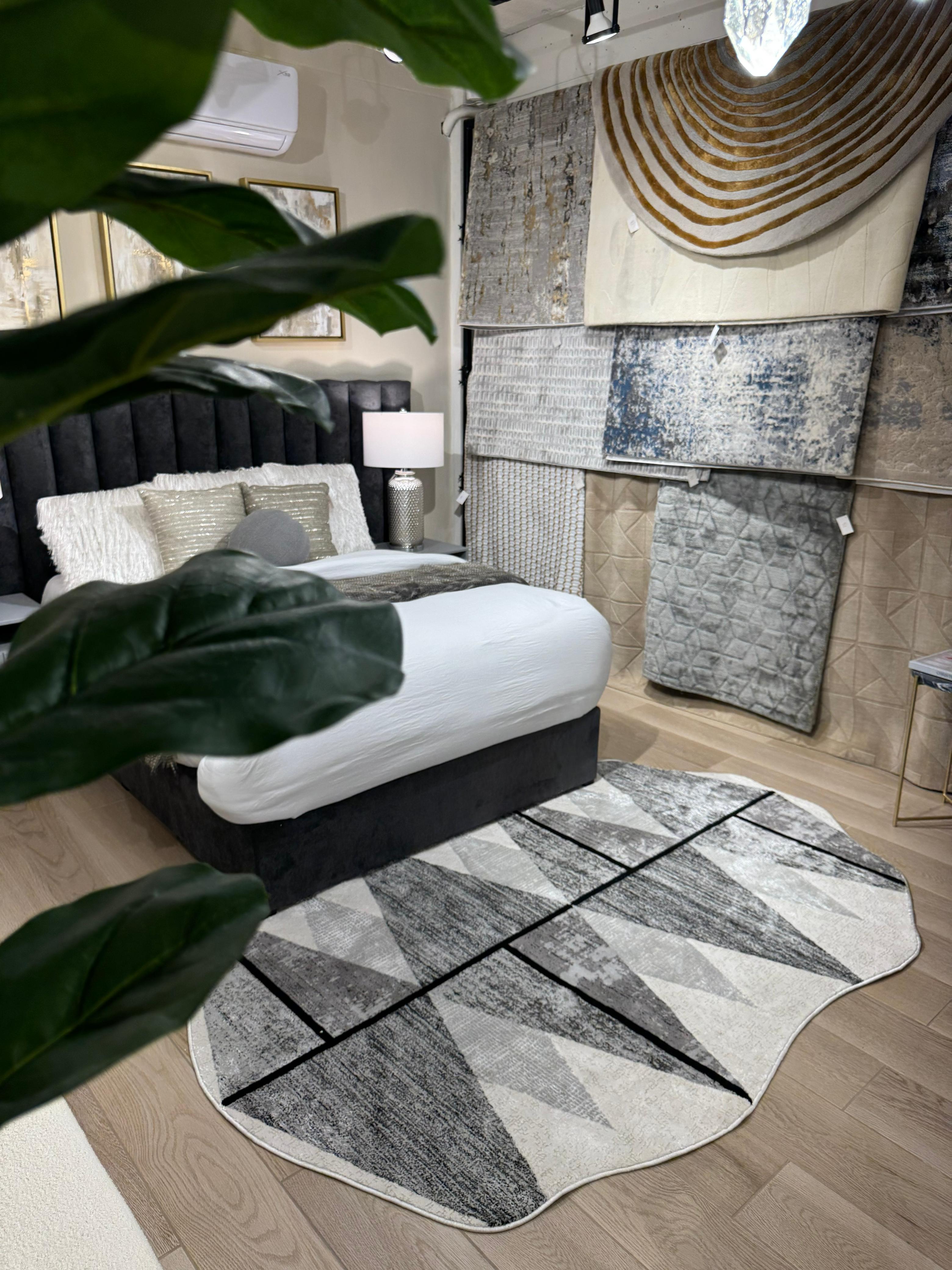 Silver-Toned with Charcoal patterns and Bold Irregular Black Geometric Detailing - Z327A