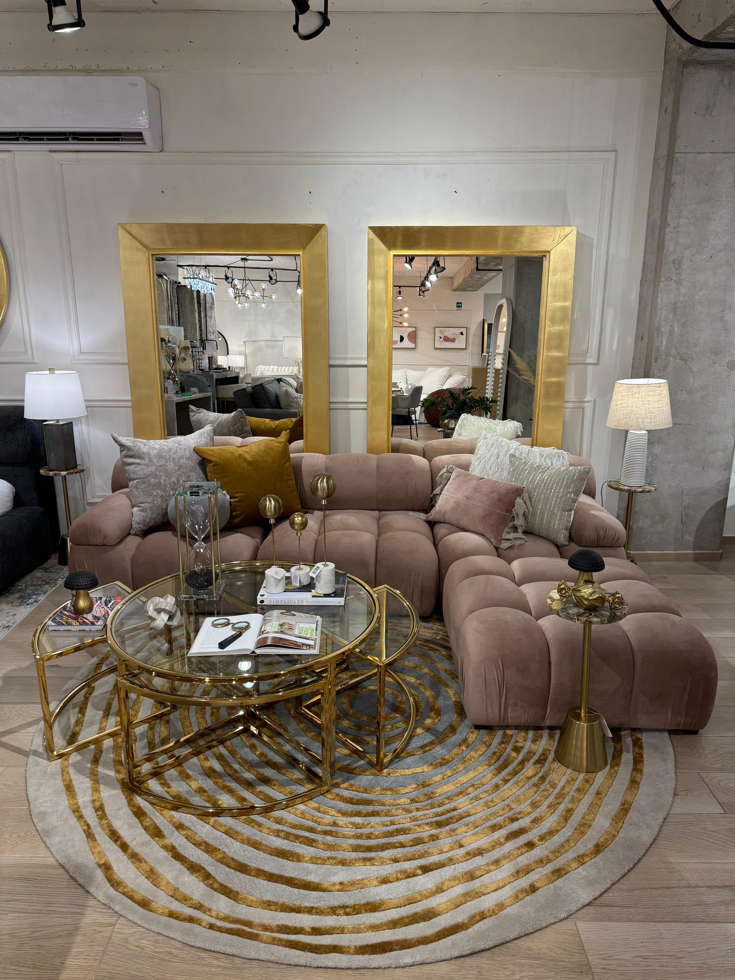 Beluga Tufted Design 50 Round Area Rug