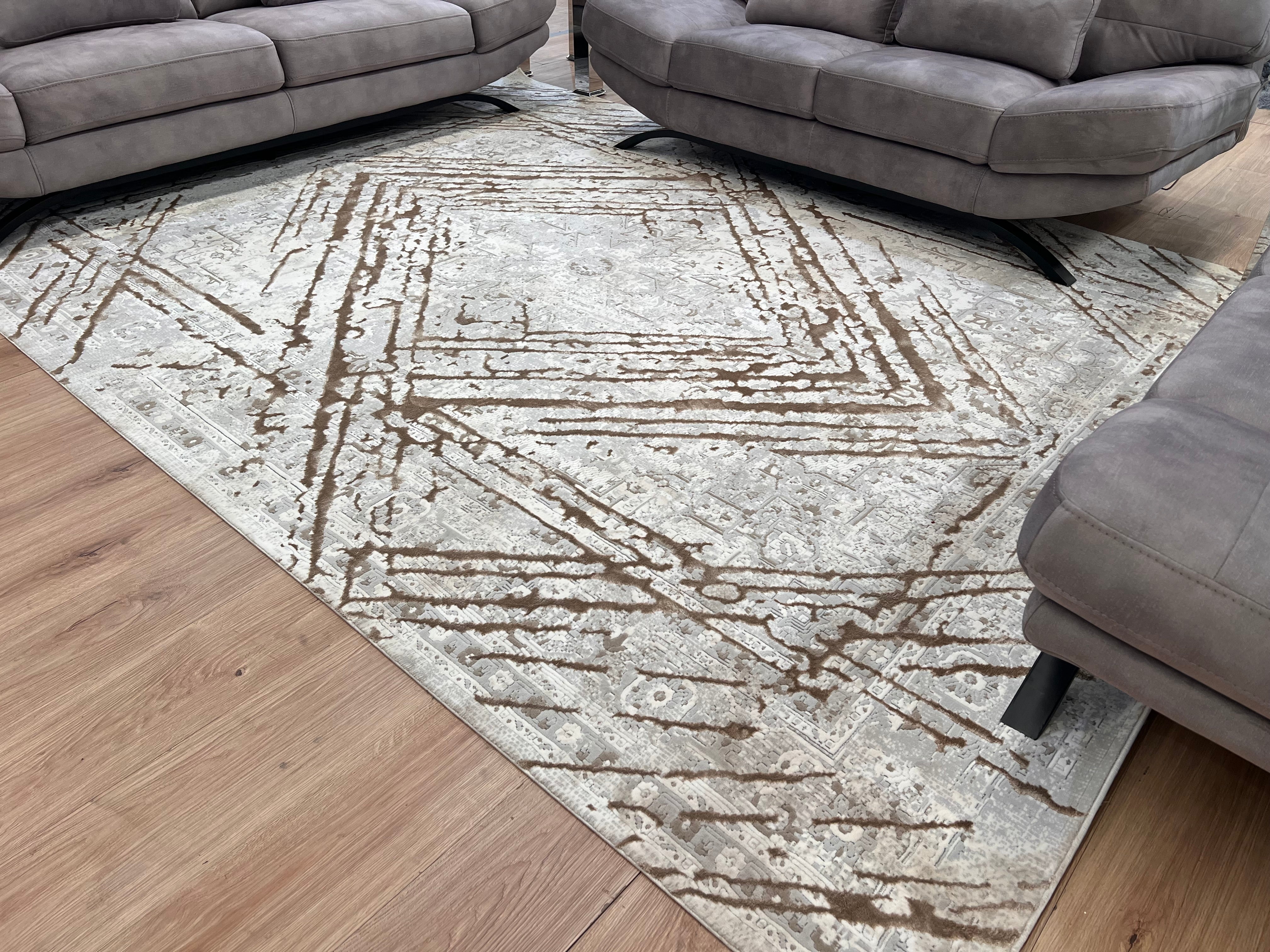 Taupe Rug with Geometric Tone-to Tone Mocha High-Low Pattern - METZ 4206.