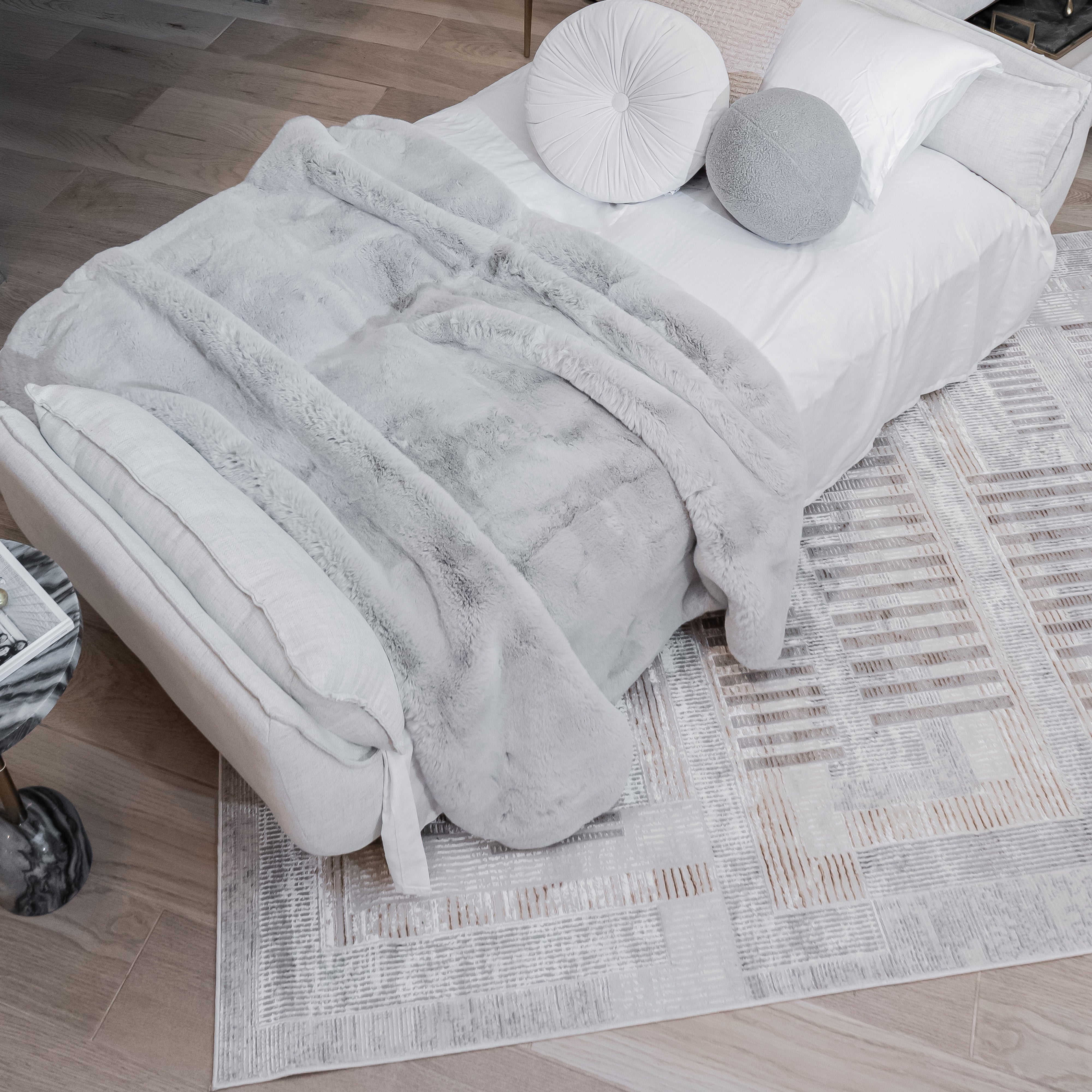 Cream-Based Viscose Rug with Subtle Bronze, Ivory & Grey Geometric Detailing - KAI 204