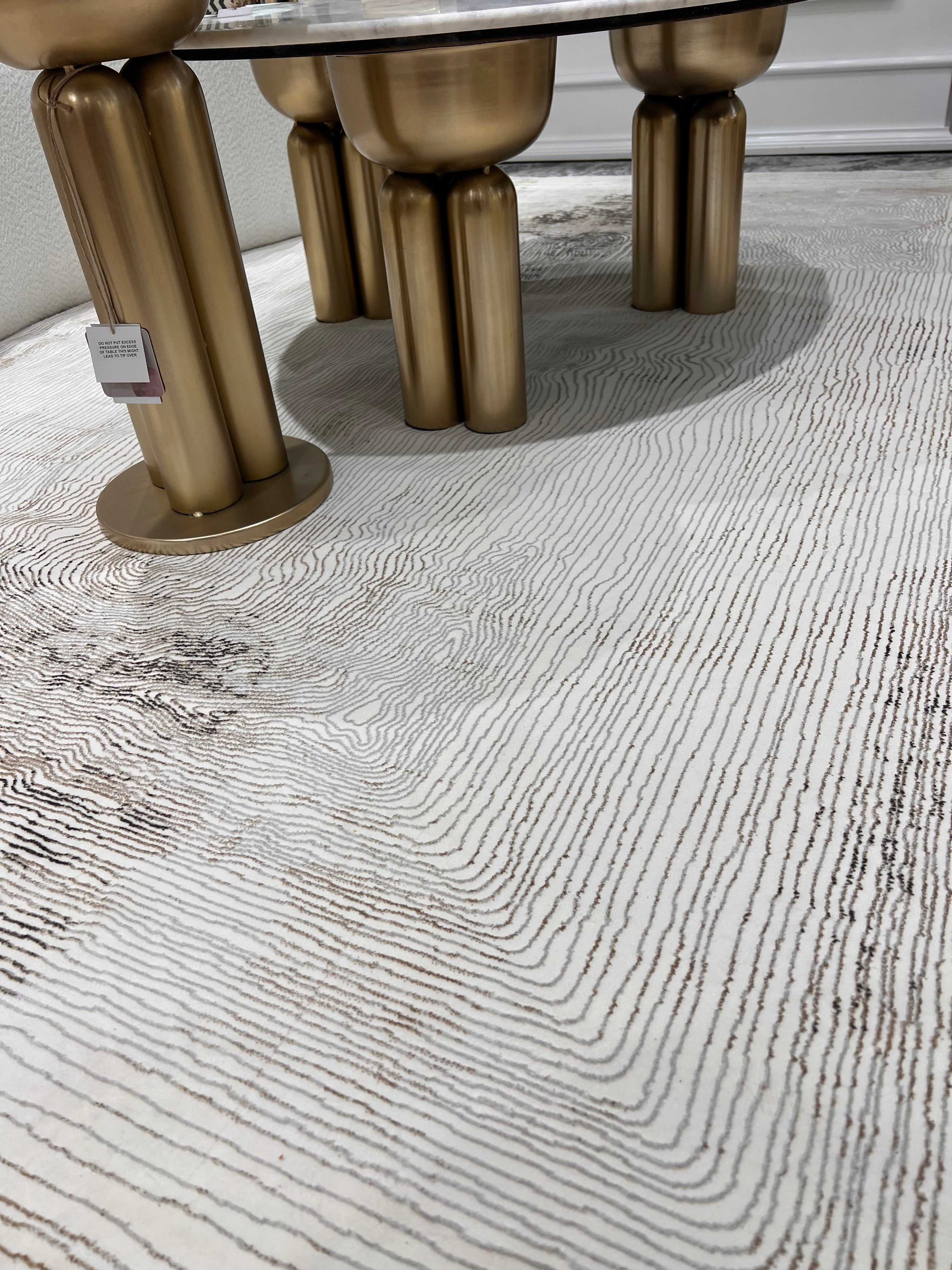 Jade 57 Brown / Cream