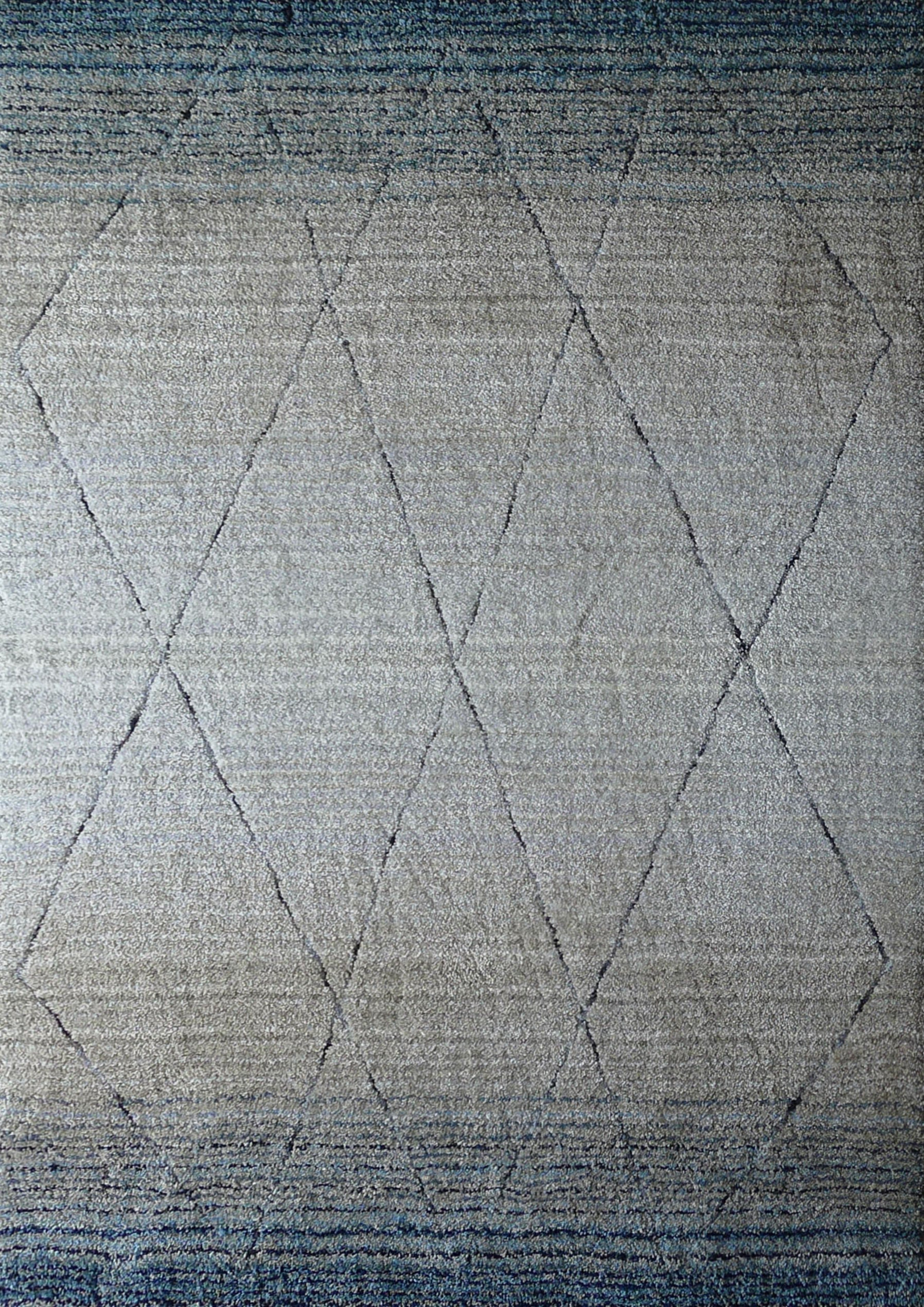 Moroccan Shag blue / Natural Color Fade Area Rug