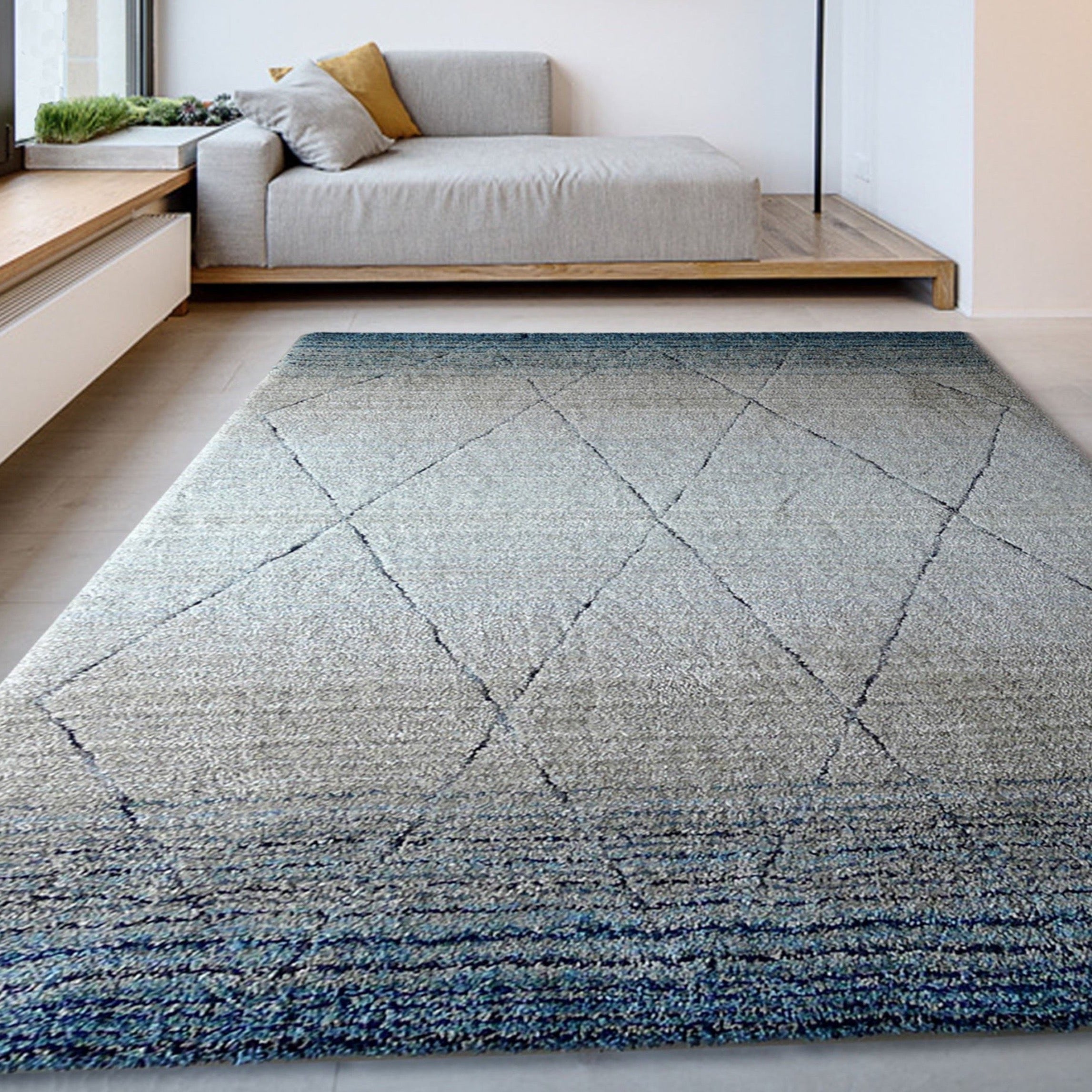 Moroccan Shag blue / Natural Color Fade Area Rug
