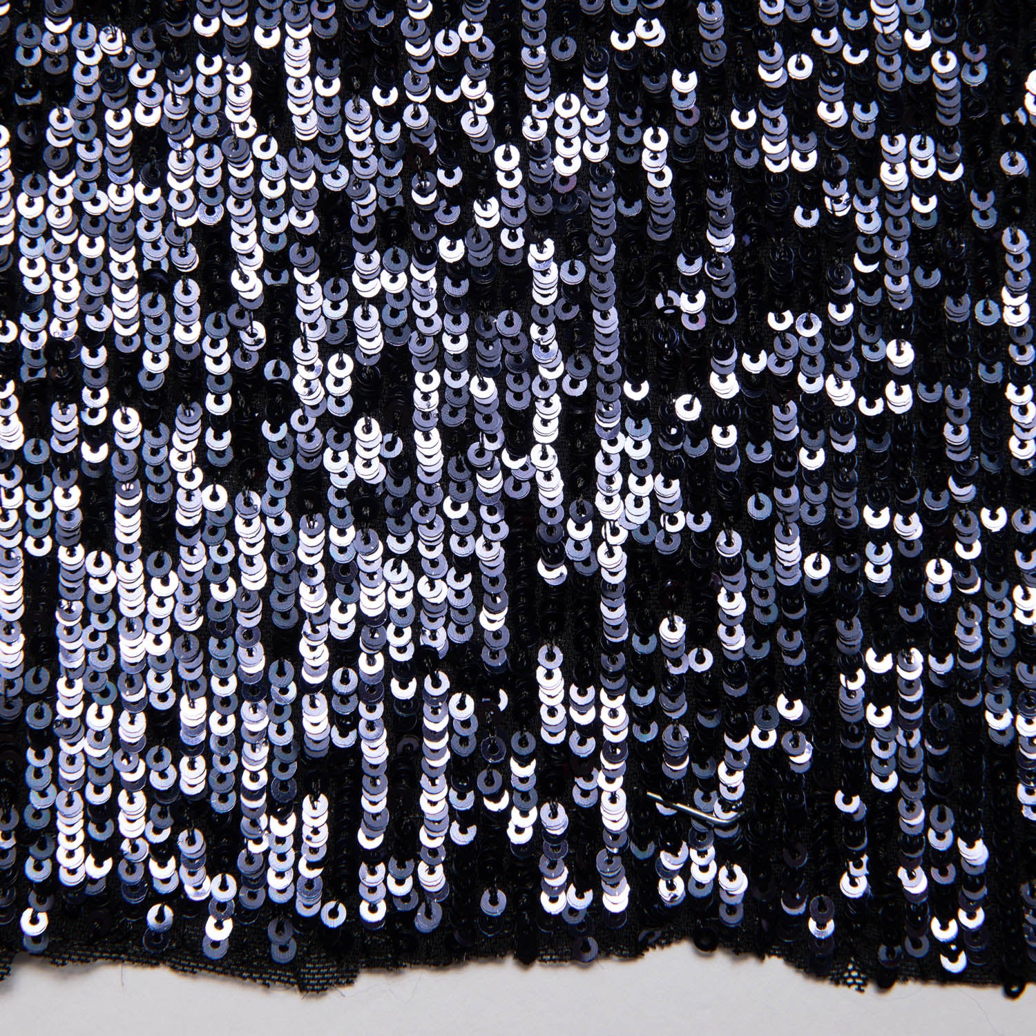 NAVY EMBROIDERED TULLE LACE FABRIC WITH SEQUINS 46/48" WIDE | Exquisite Fabric