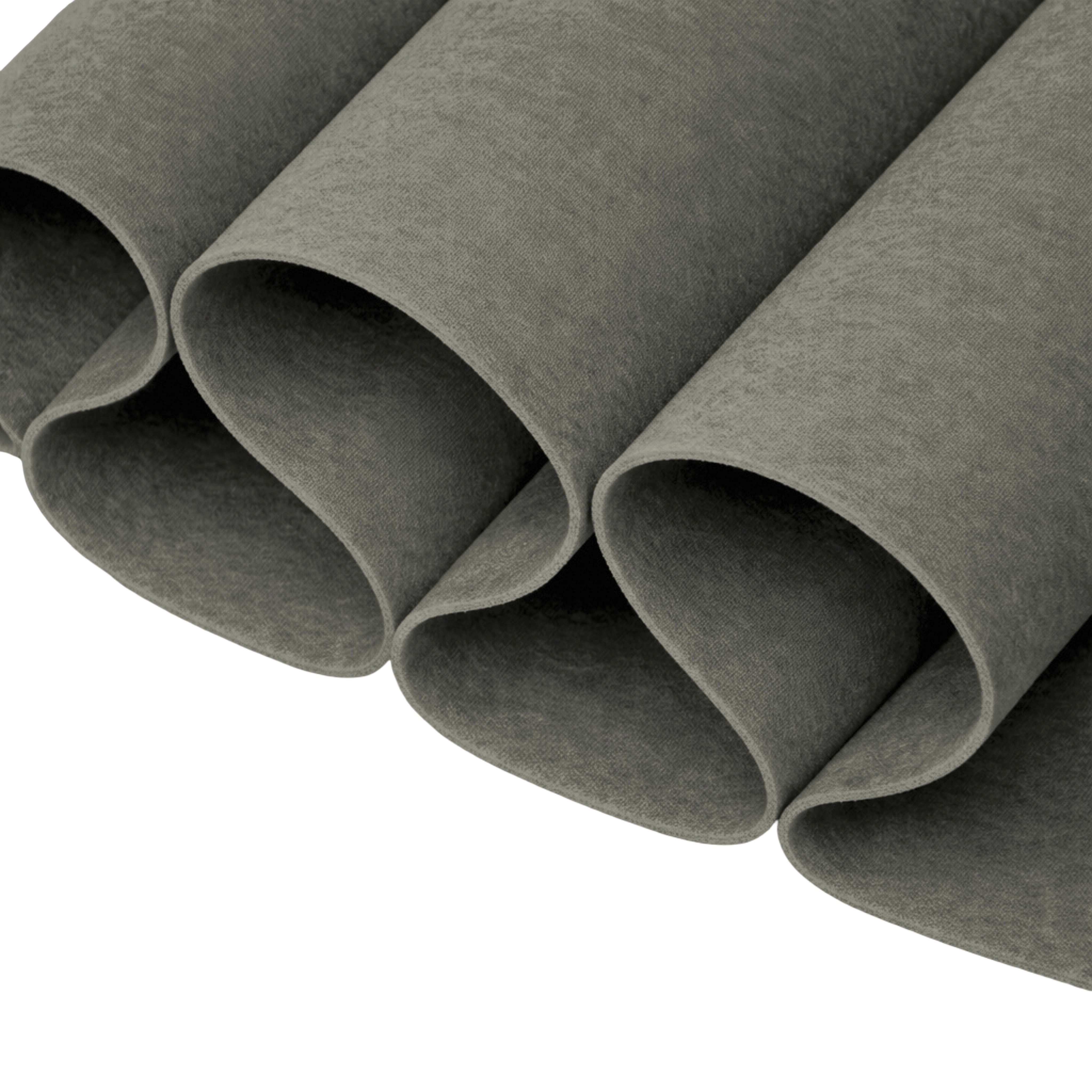 Acrylic Felt Fabric – 18" x 18" Square