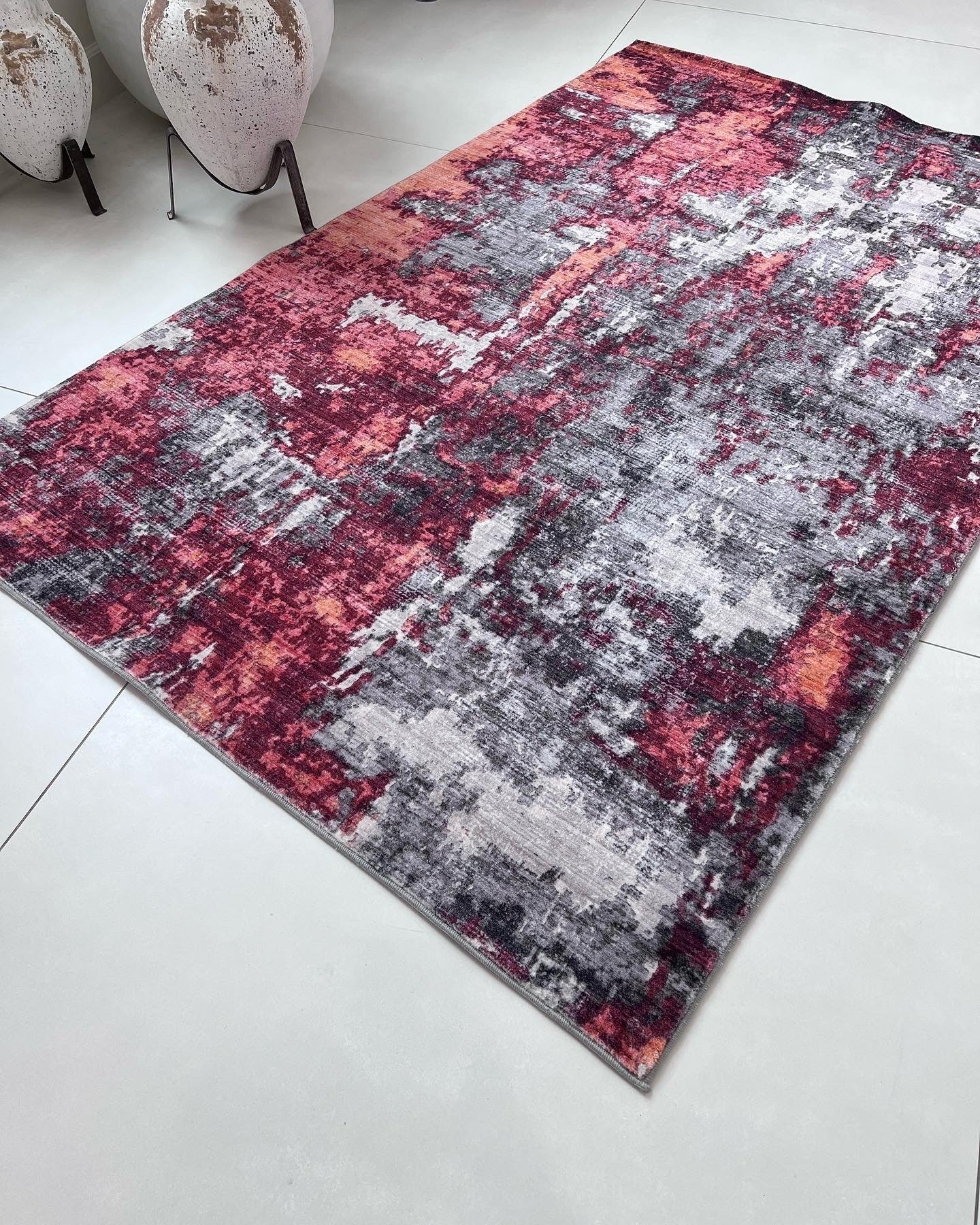 Foldable Anti-Slip Polyester Area Rug | Style# SHAH-26 - Elevate Your Space