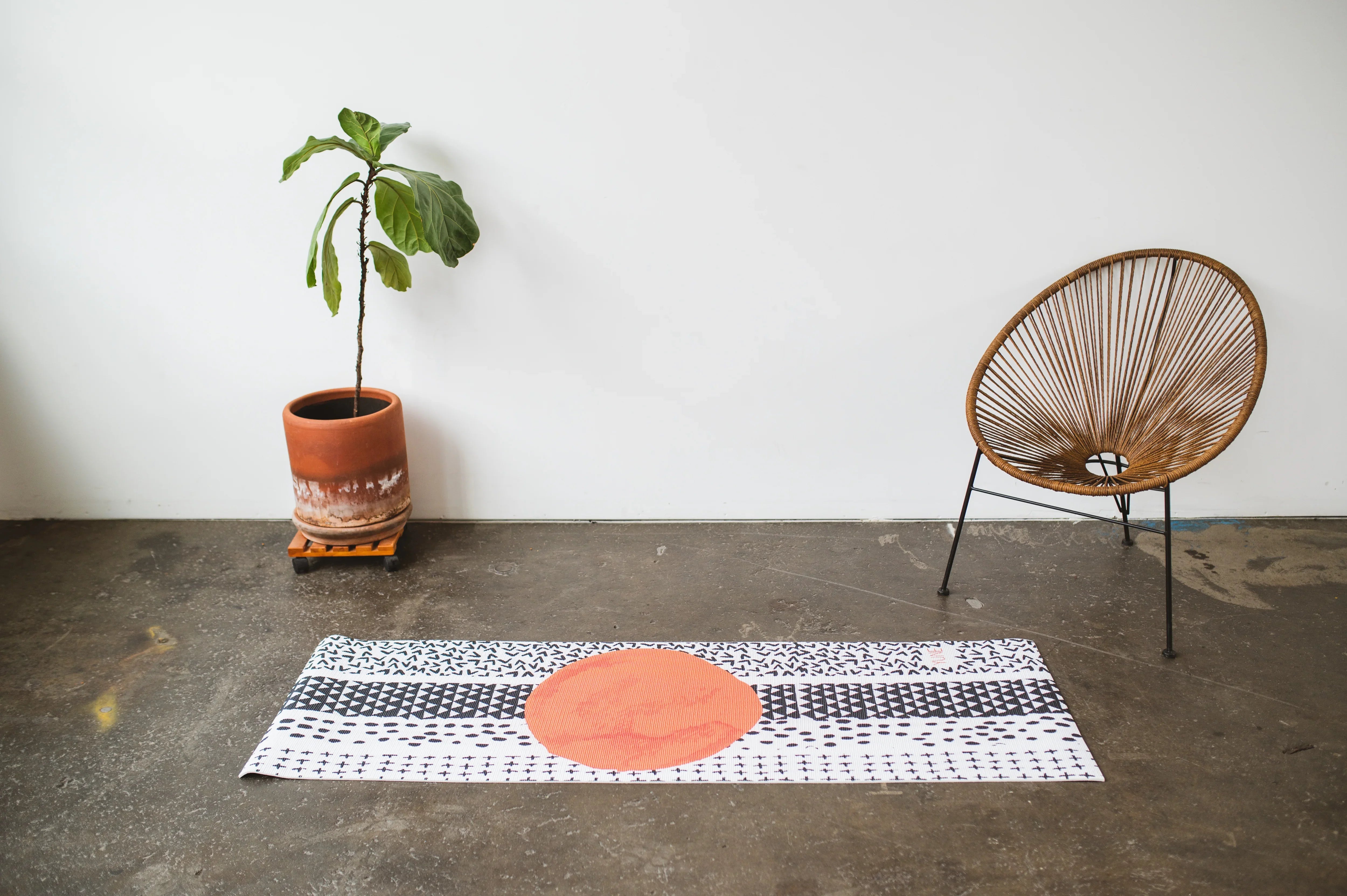 Bowie Yoga Mat — Lightning Flow, Zero-Slip Grip (Amped Cushioning)