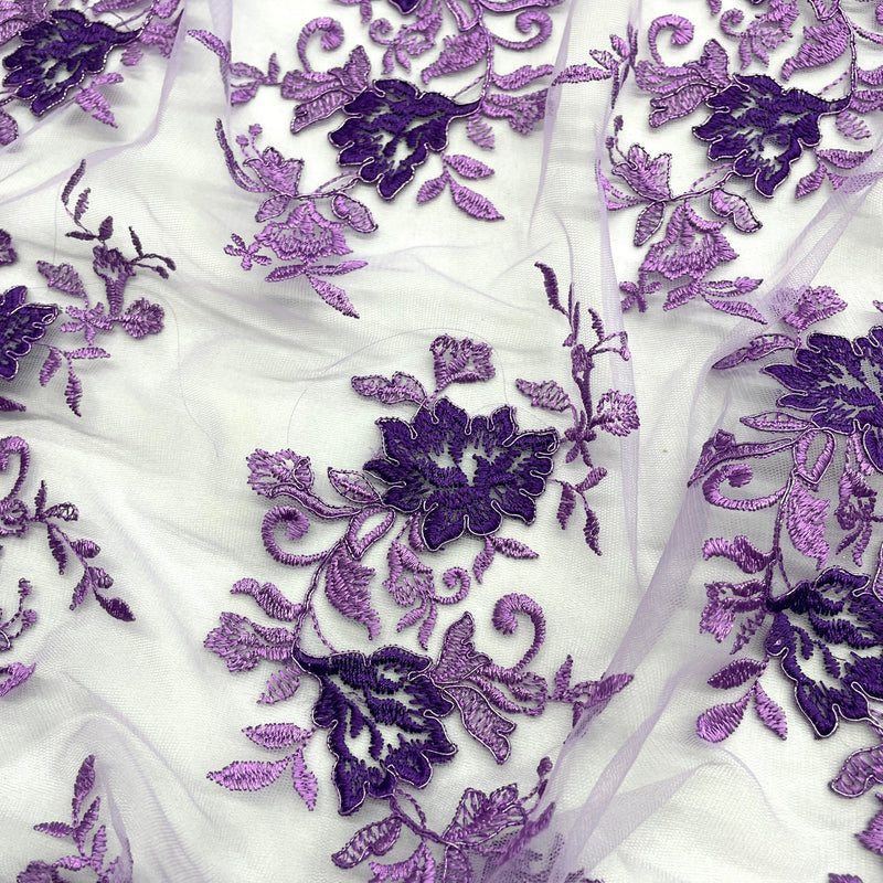 Corded Floral Lace Fabric with Scalloped Edges – Bridal & Dress Lace | Lace USA - 97154W