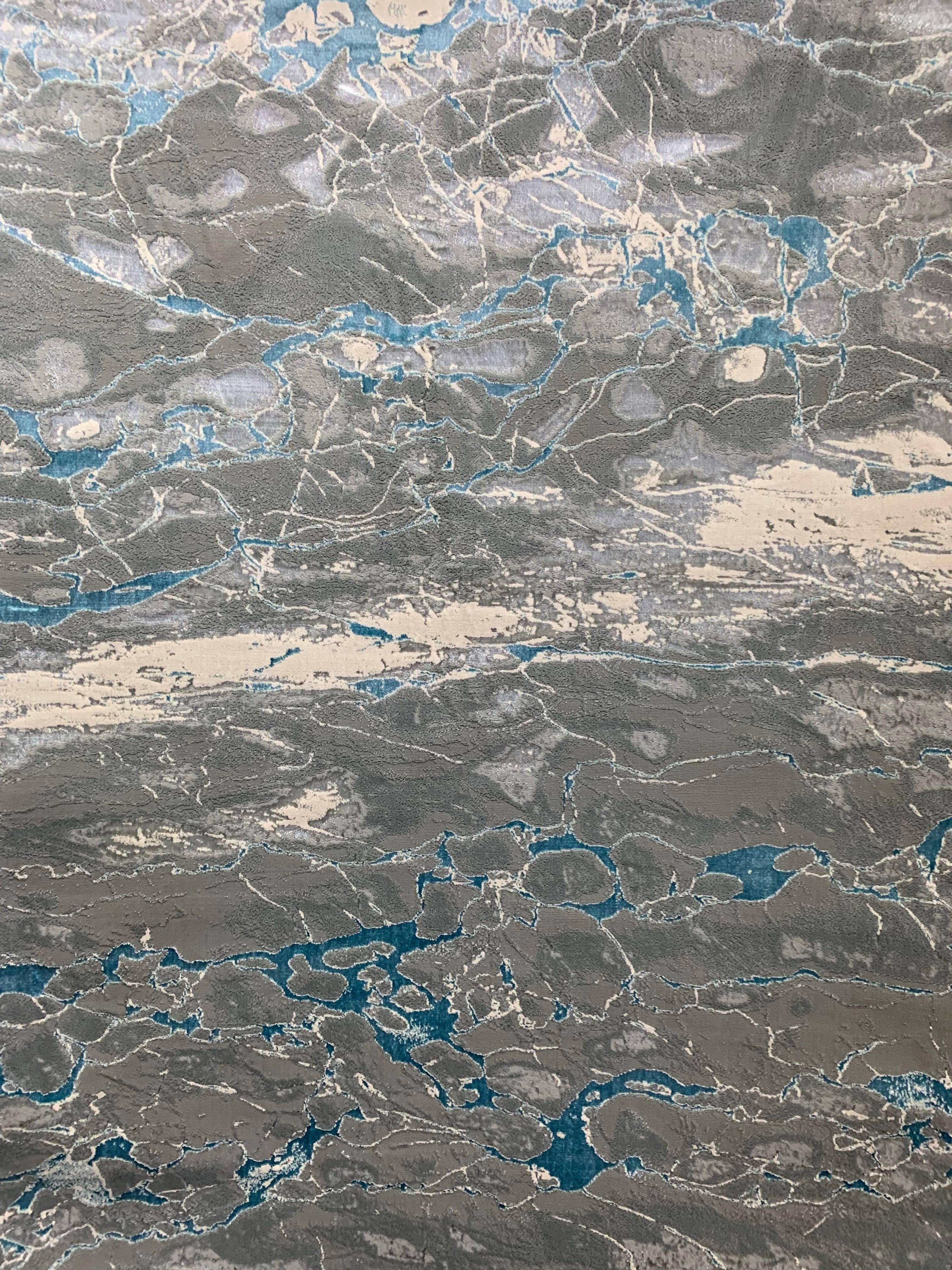 Silver Shimmery Changing Gray Blue Ultra Soft Cozy Area Rug/Carpet