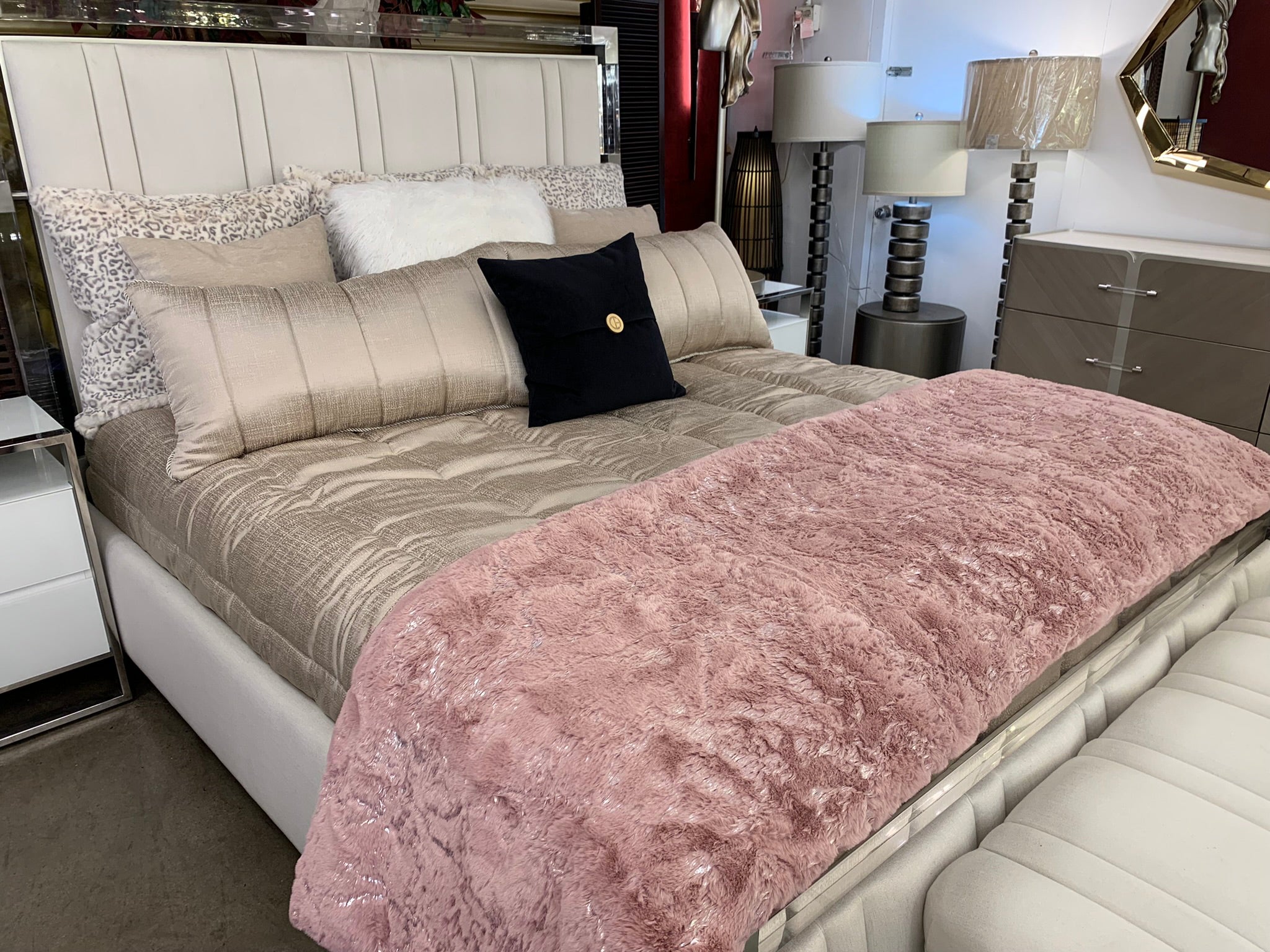 Golden/Silver Metallic Faux Fur Soft / Coverlet/Quilt Cal King/Eastern King