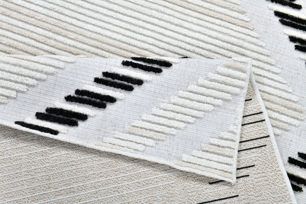 Soft Cream Rug with High-Low Detail and Black/Beige Bohemian Motif - TIA 109.