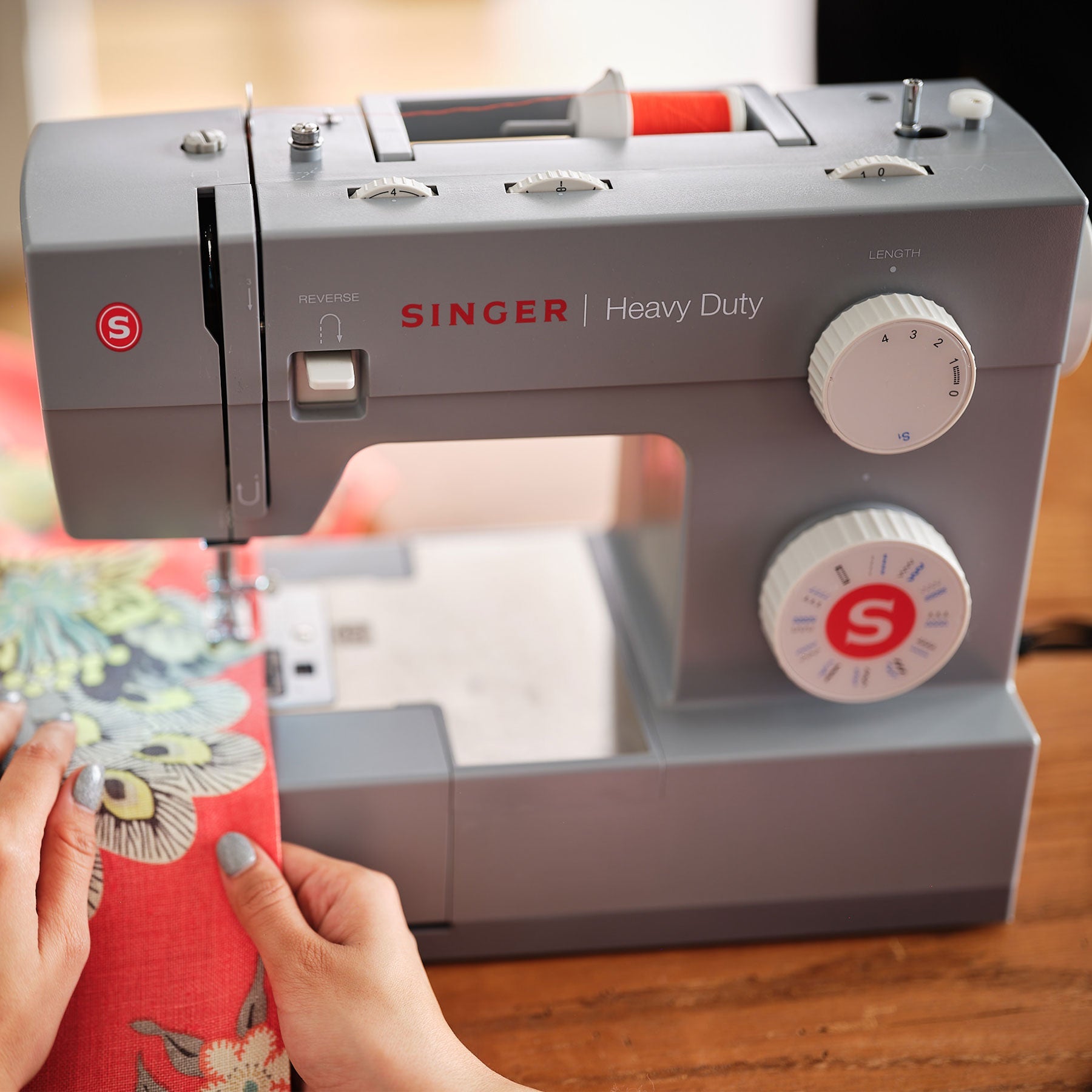 SINGER® Heavy Duty 4423 Sewing Machine