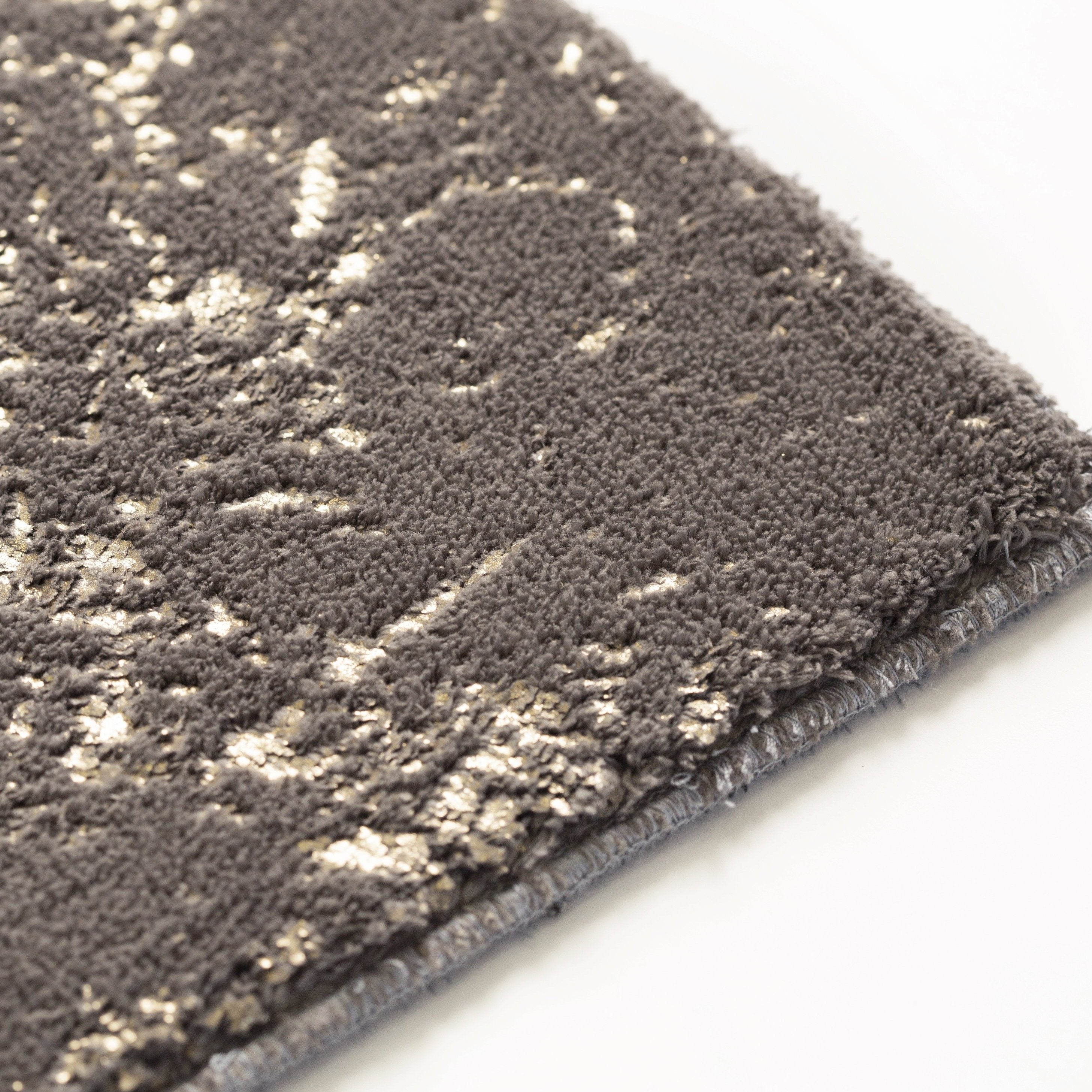 Black Gray and White Soft Plush Fluffy Lattice Design Area Rug/ Carpet