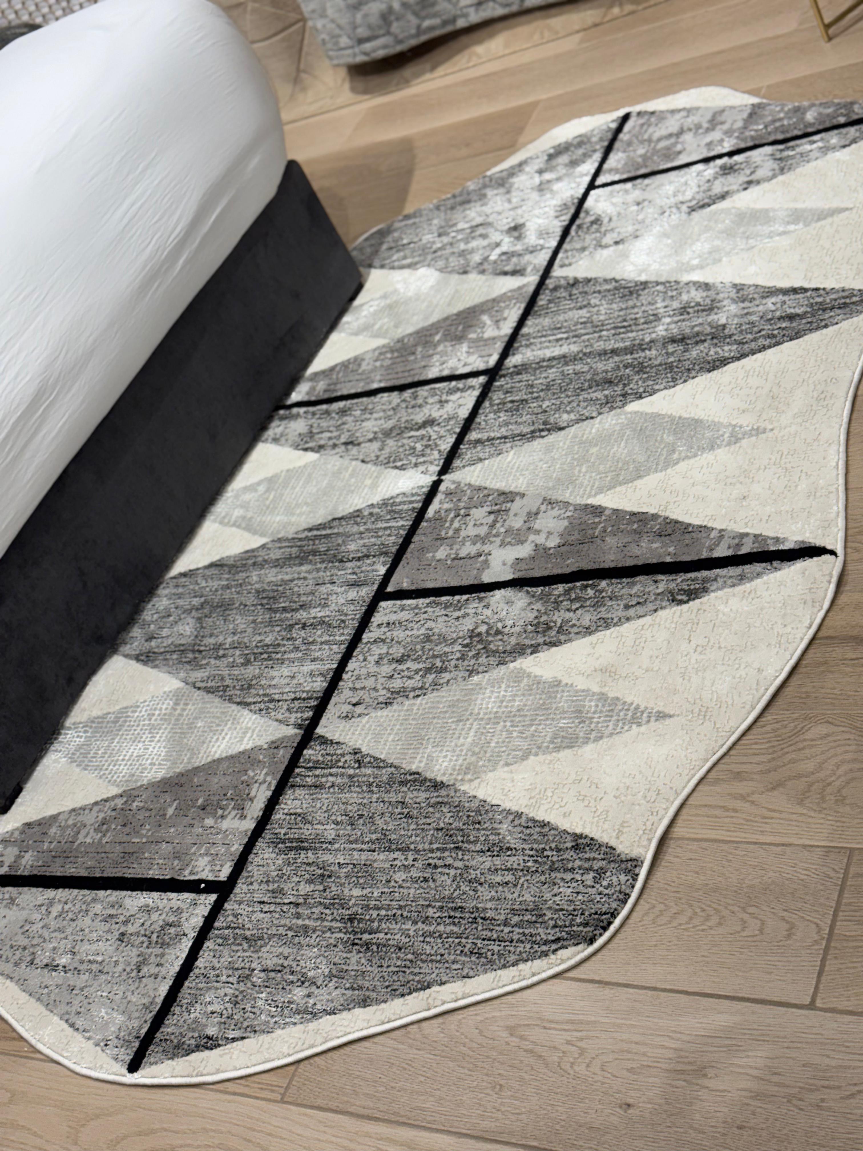 Silver-Toned with Charcoal patterns and Bold Irregular Black Geometric Detailing - Z327A