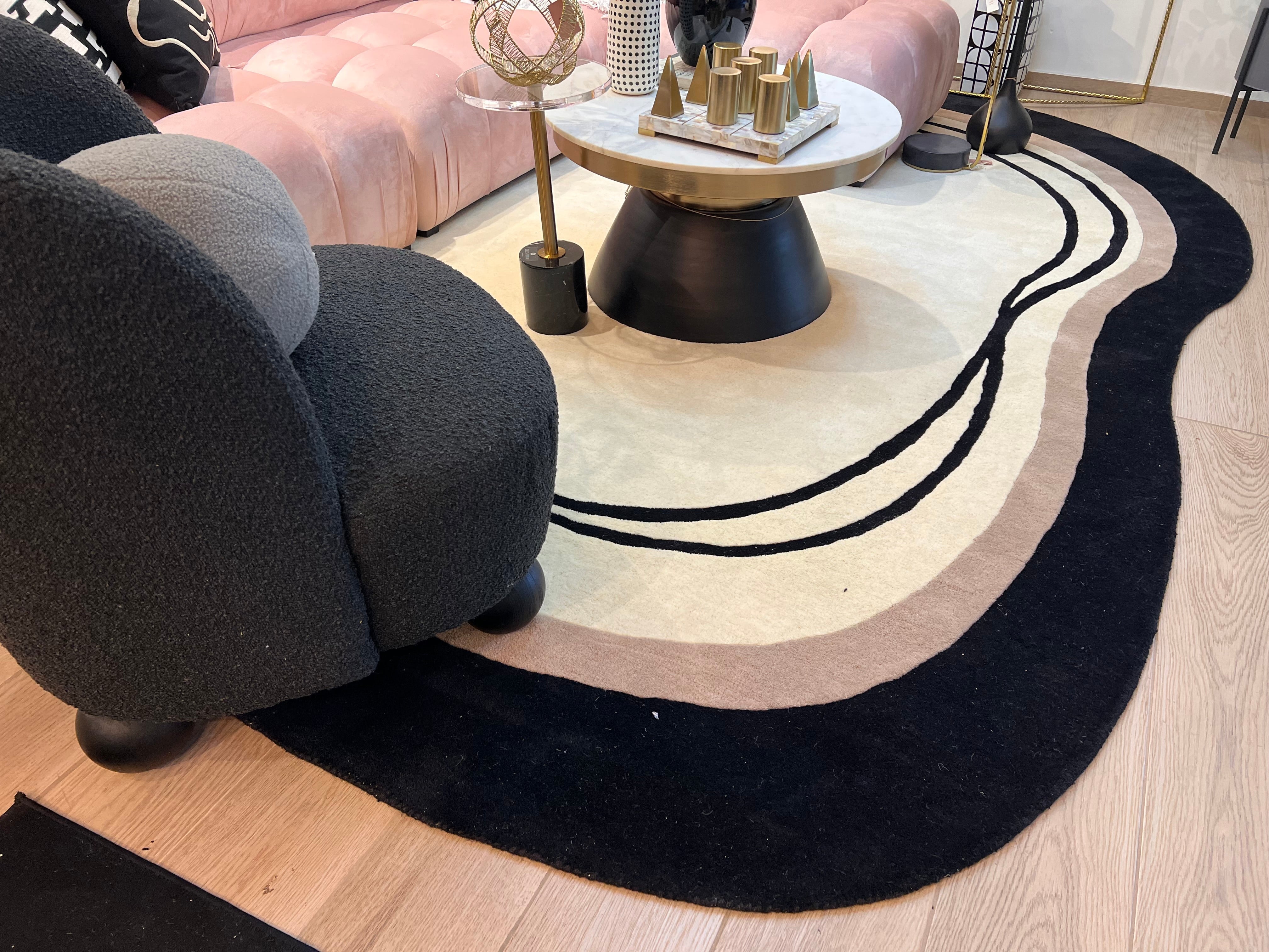 Beluga Tufted Design 57 Ivory Black