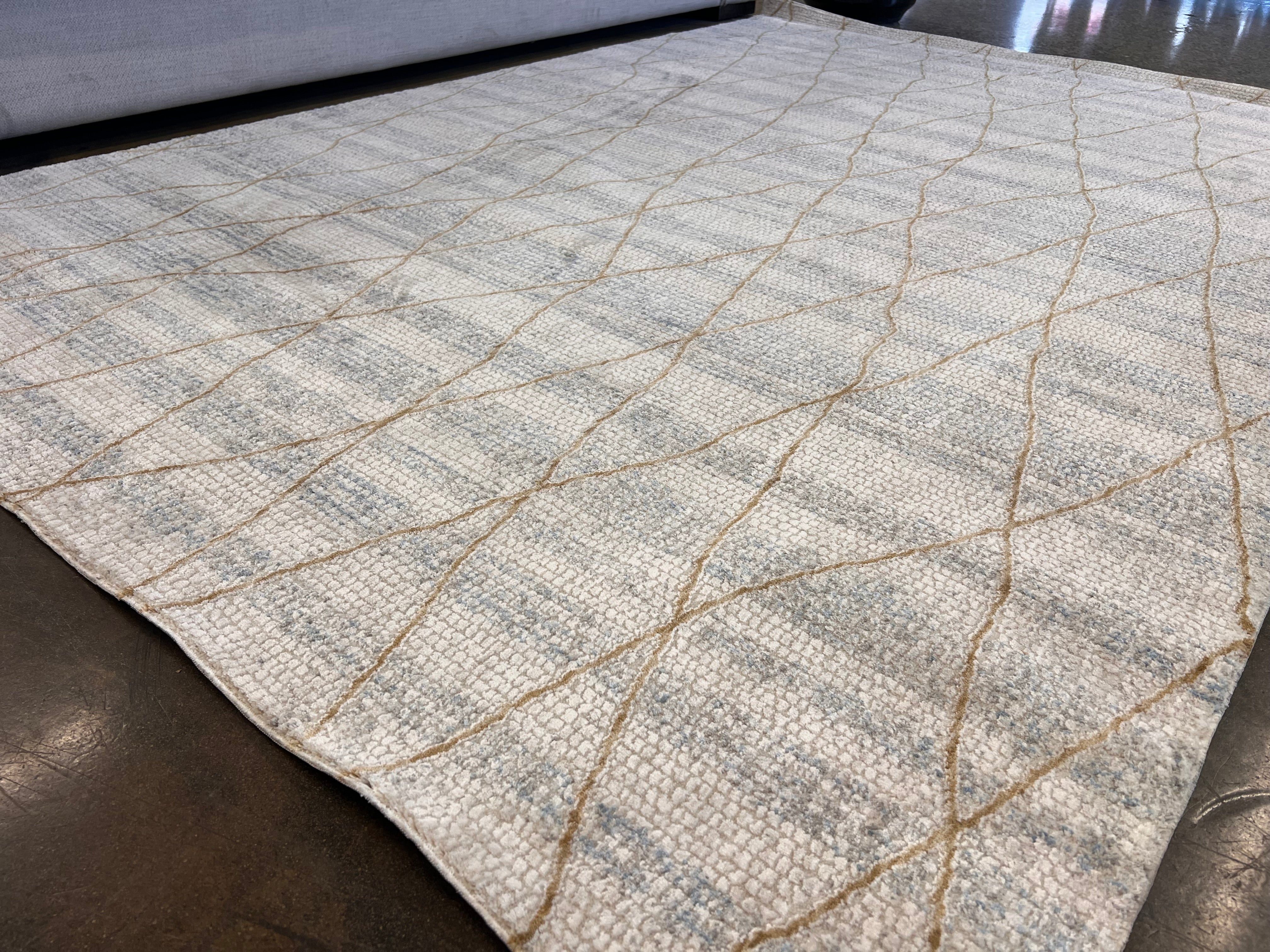 Cream High-Low Texture Rug with Blue, Gray & Gold-Brown Argyle Design - KAI 305