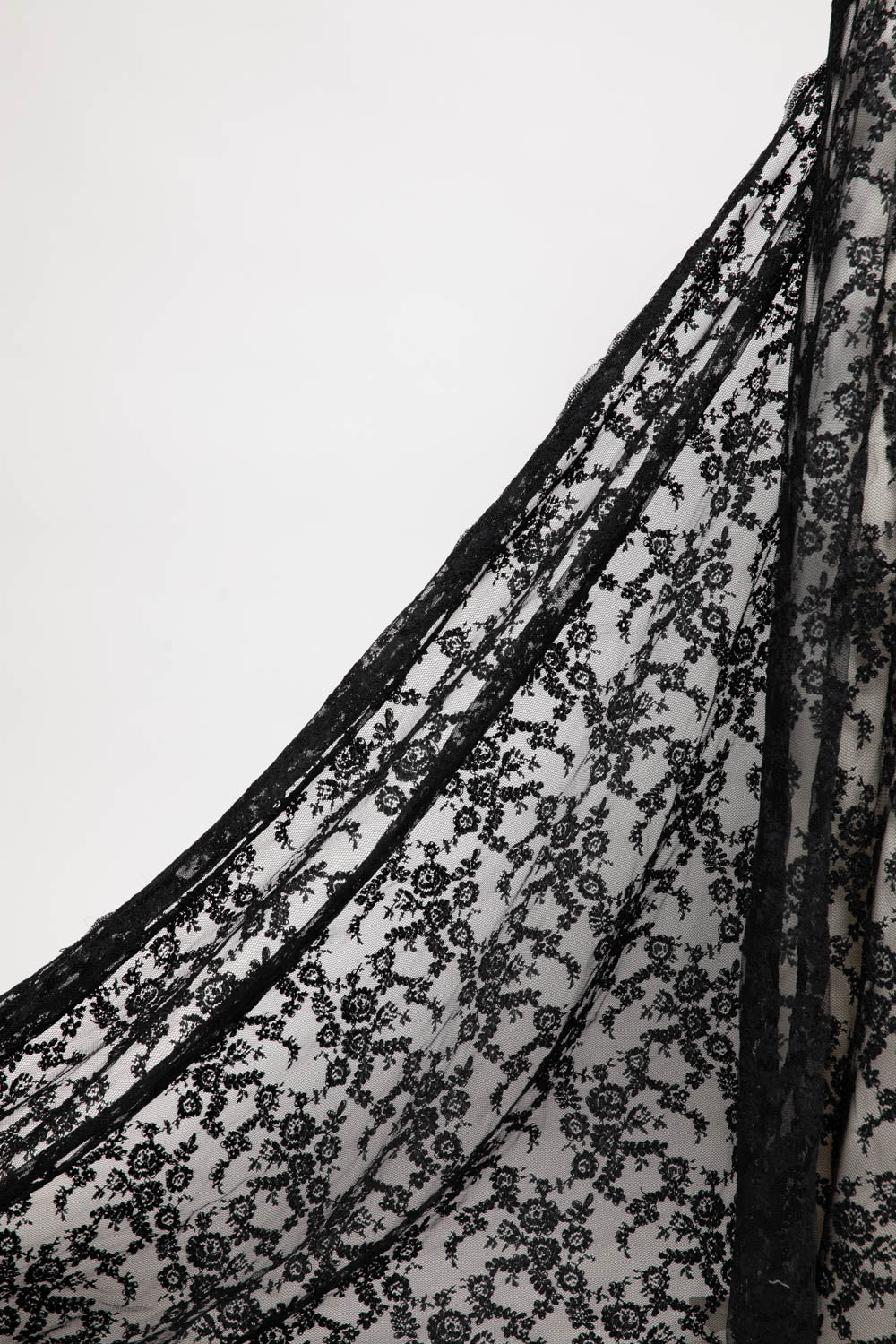 Re-Embroidered Lace Fabric with Cord and Extravagant Floral Design | Exquisite Fabric