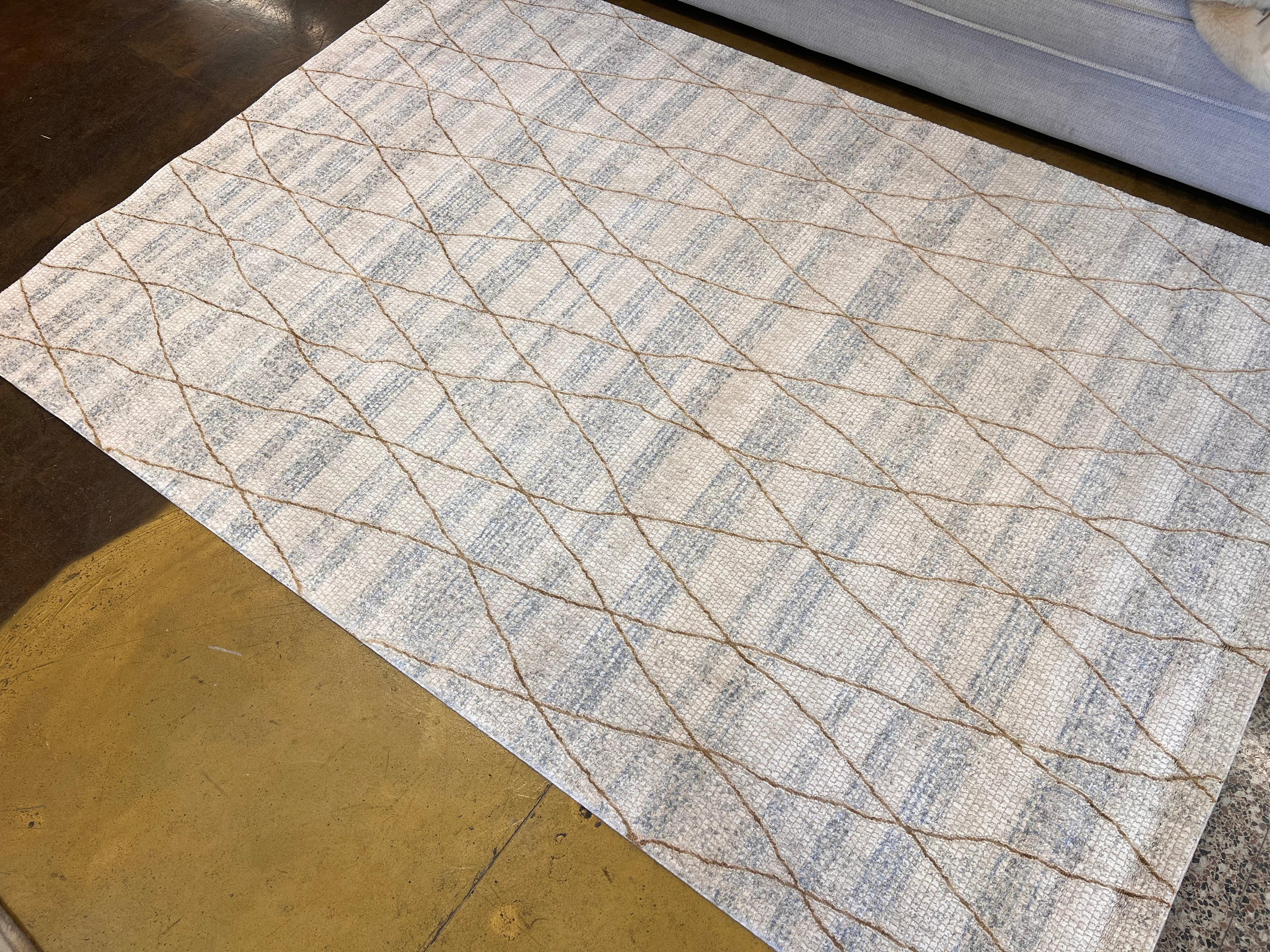 Cream High-Low Texture Rug with Blue, Gray & Gold-Brown Argyle Design - KAI 305