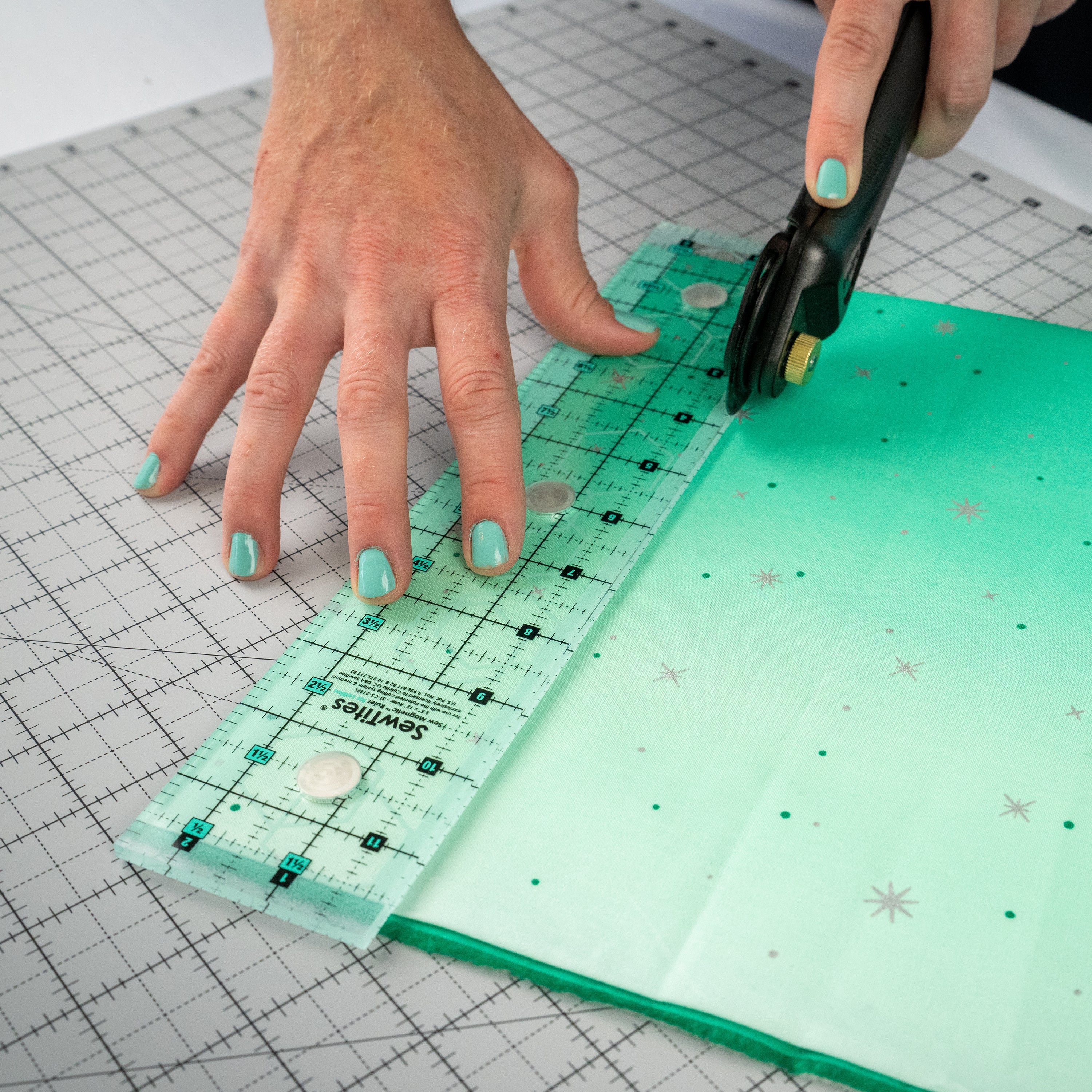 Sew Magnetic 2.5" x 12.5" Ruler