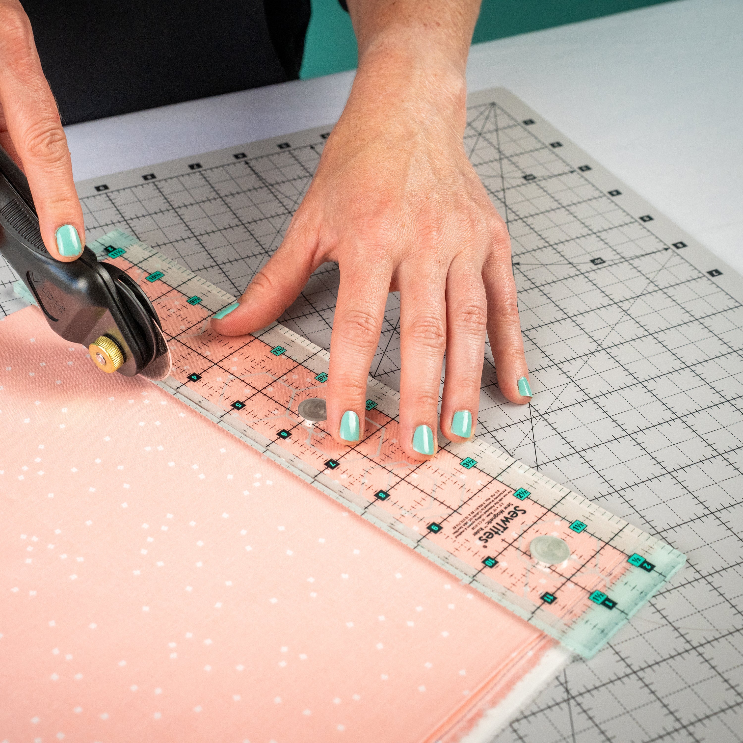 Sew Magnetic 2.5" x 12.5" Ruler