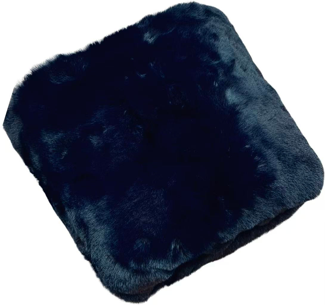 Luxe Dark Indigo Chinchilla Faux Fur Throw Blanket – Ultra-Soft Plush Warmth