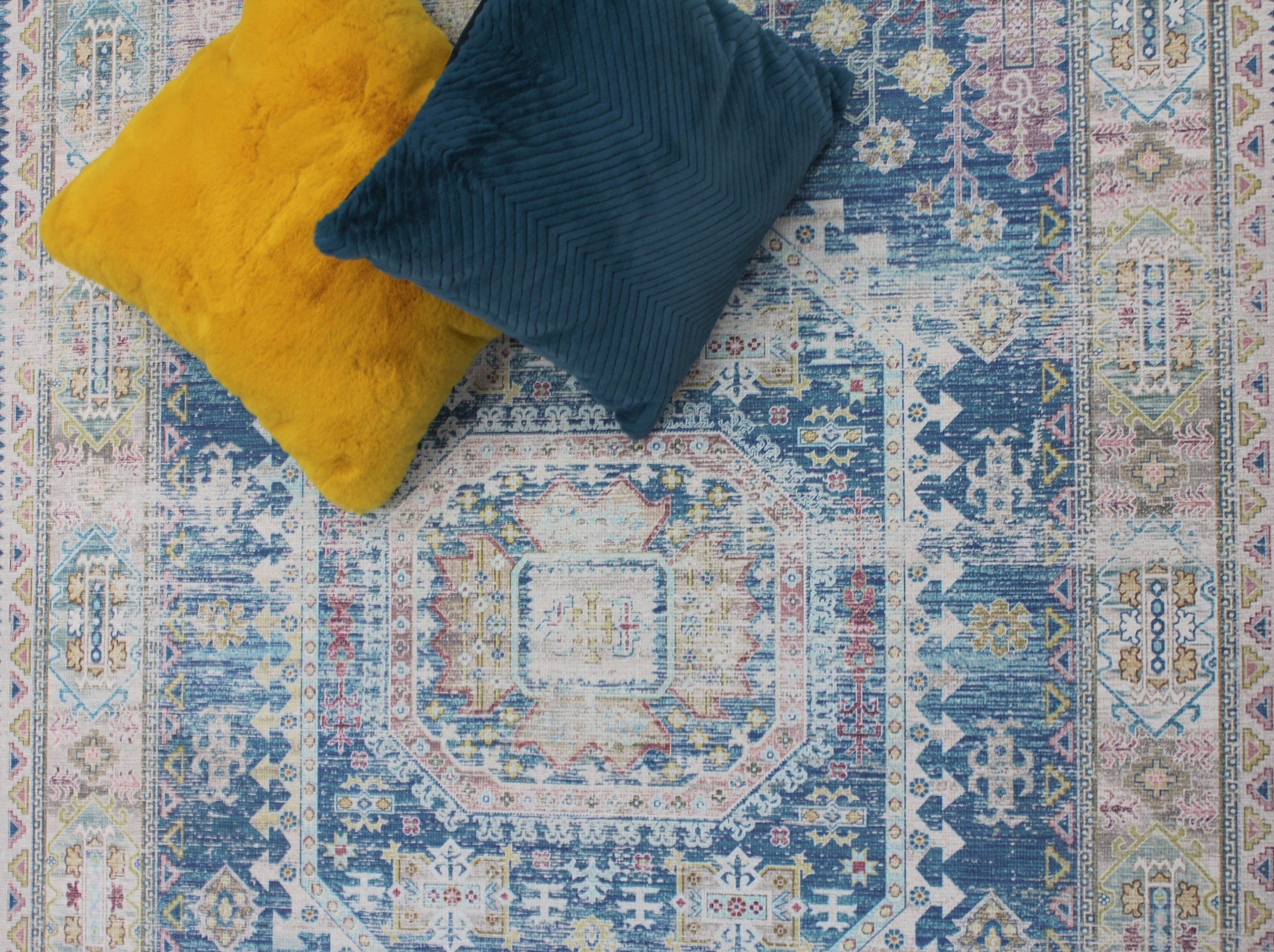 Blue Beige Vintage Faded Distressed Print Style Area Rug/ Carpet