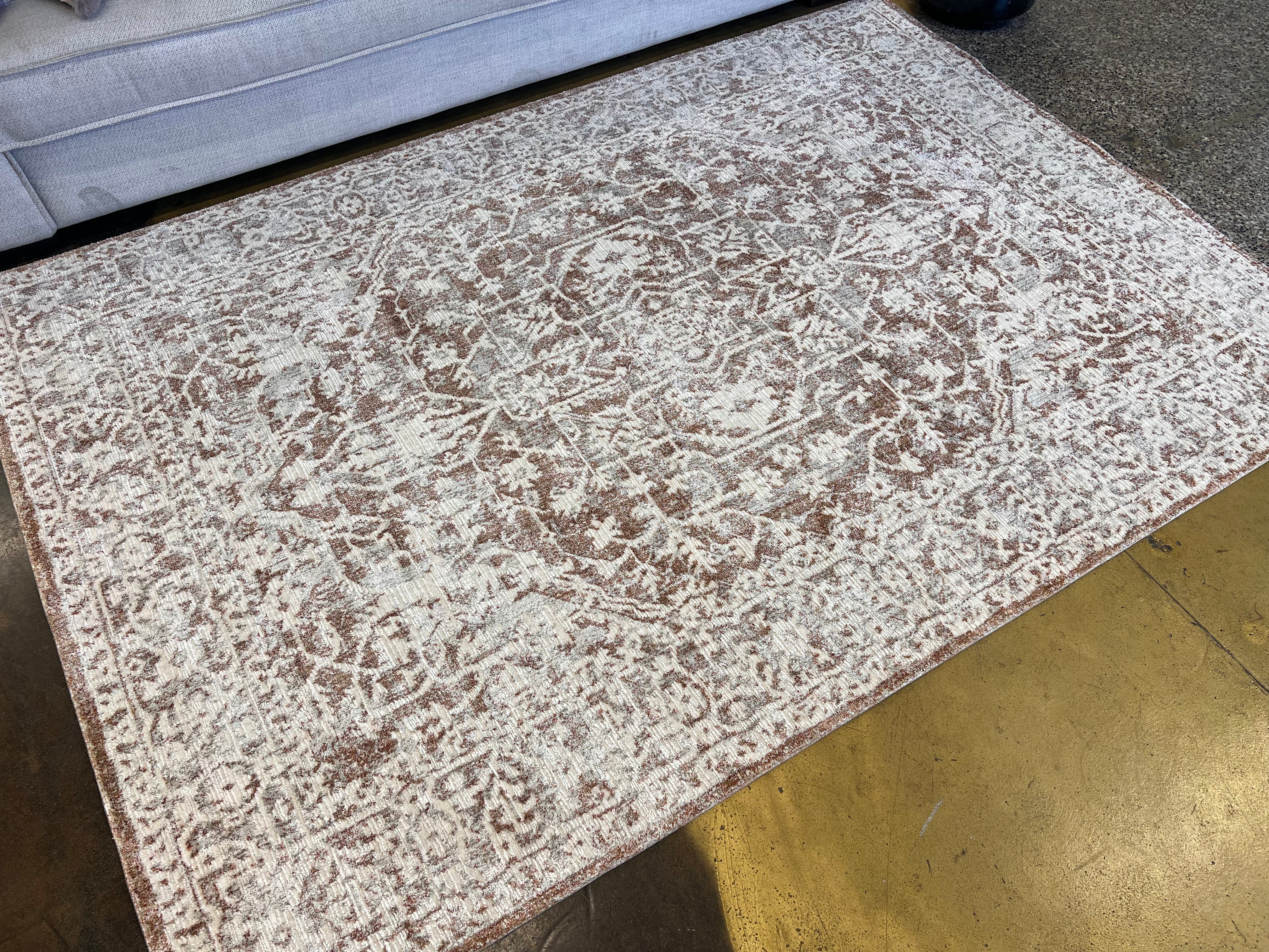 Cream Base Rug with Textured Brick-Toned Oriental Motif and Grey Highlights - KAI 300