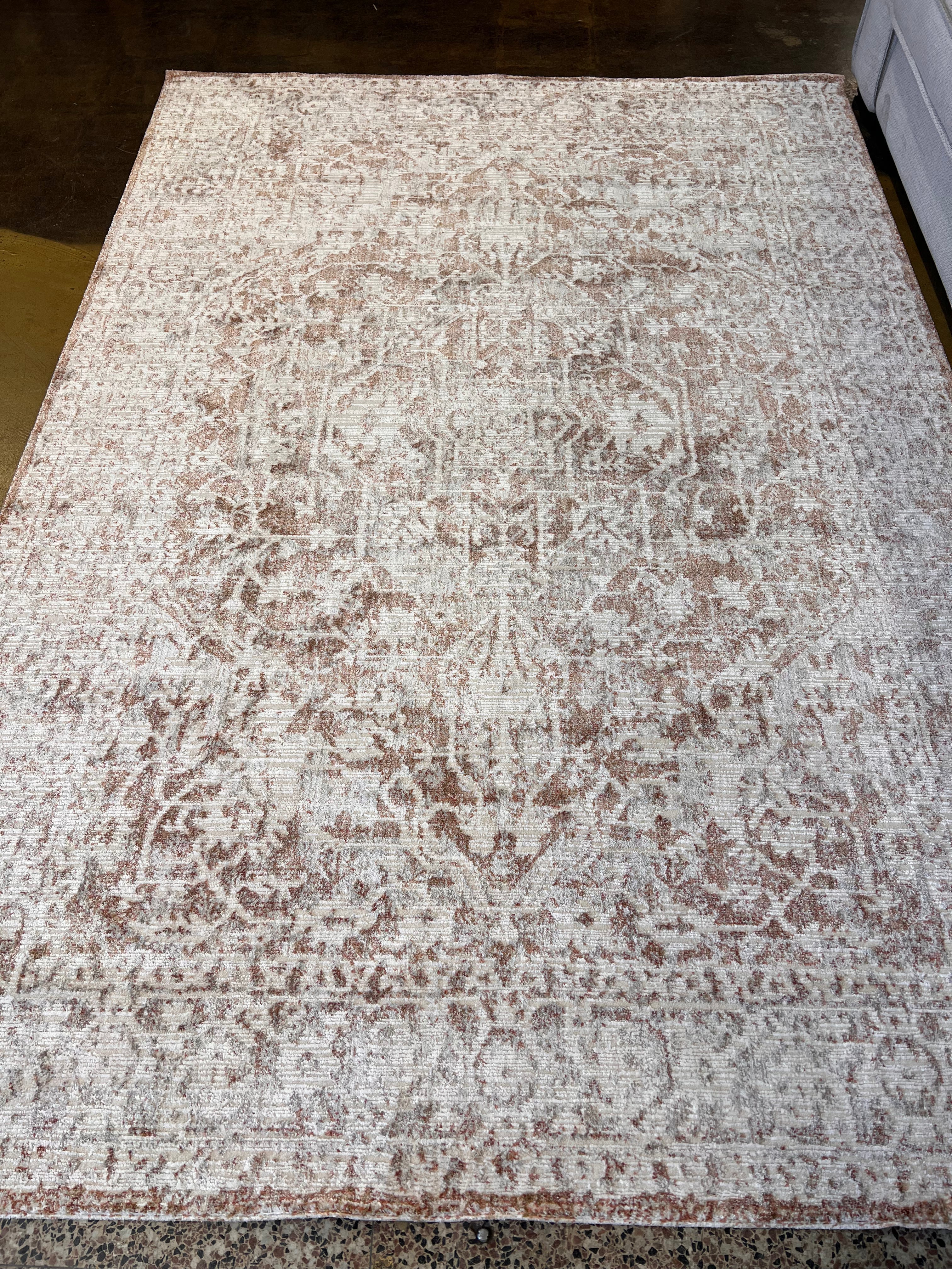 Cream Base Rug with Textured Brick-Toned Oriental Motif and Grey Highlights - KAI 300