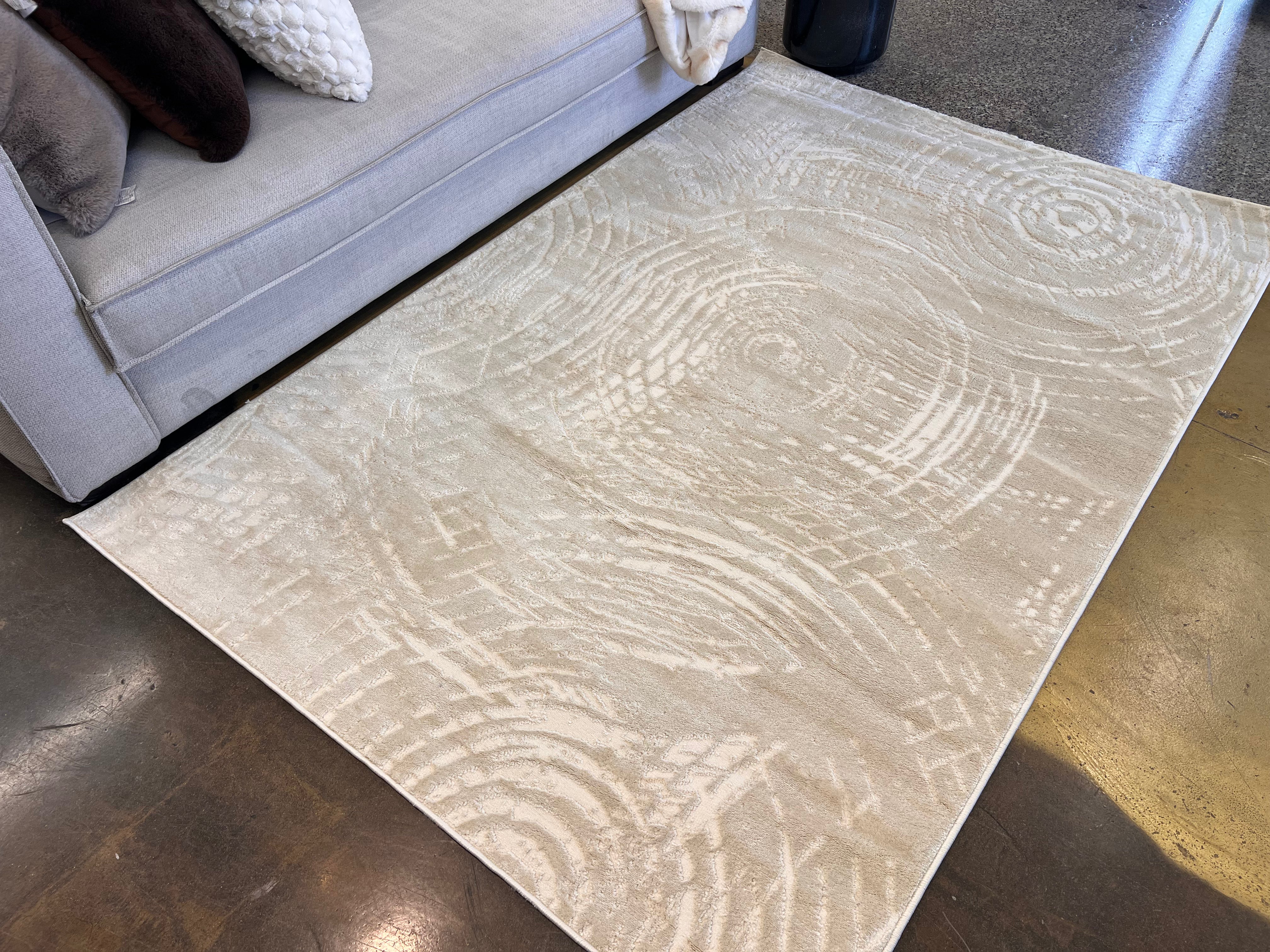 Bohemian Tone-on-Tone Creamy Beige Rug Crafted with High-Low Sandy Beige circle round Detail - NUDE 27