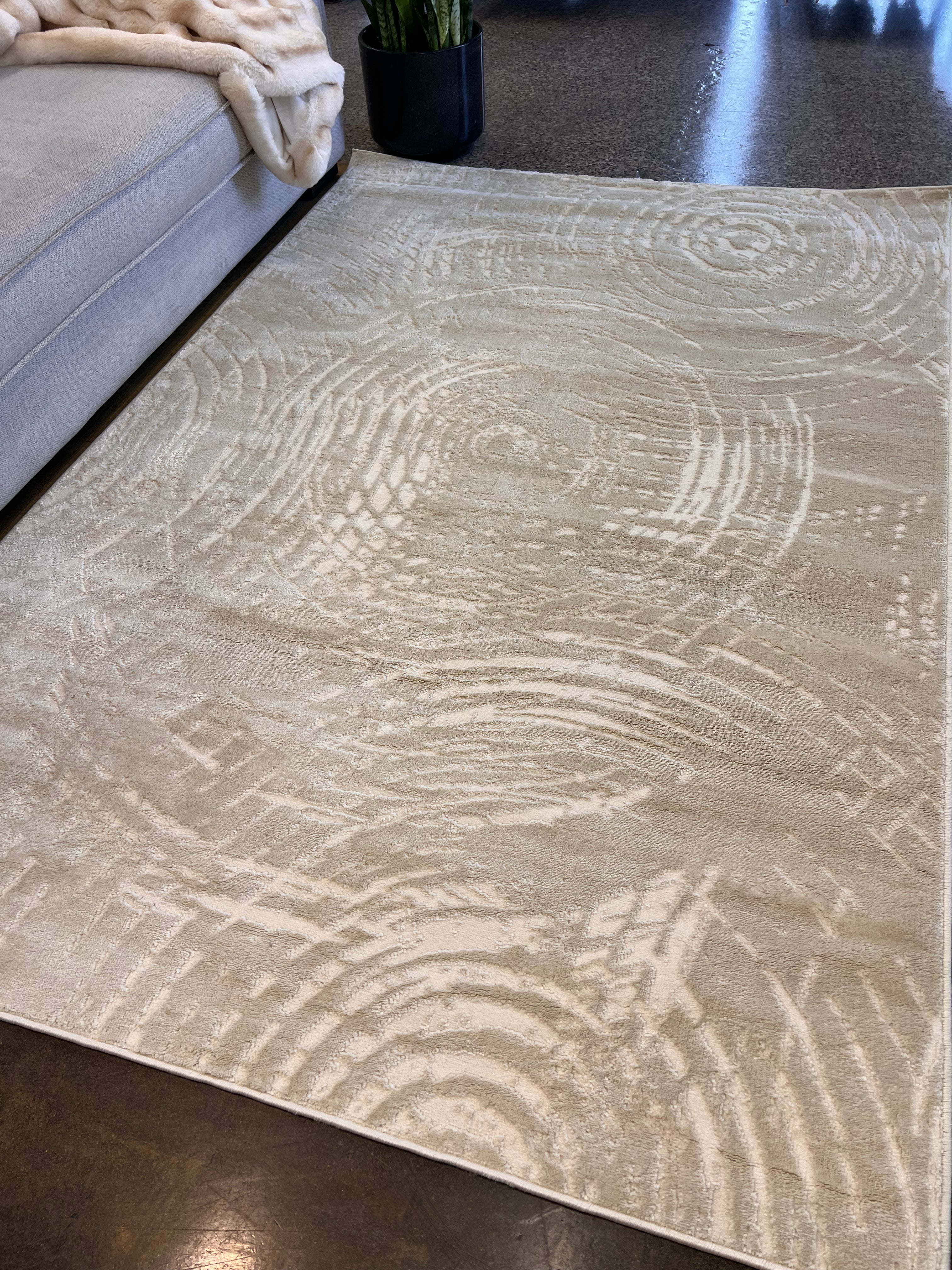 Bohemian Tone-on-Tone Creamy Beige Rug Crafted with High-Low Sandy Beige circle round Detail - NUDE 27