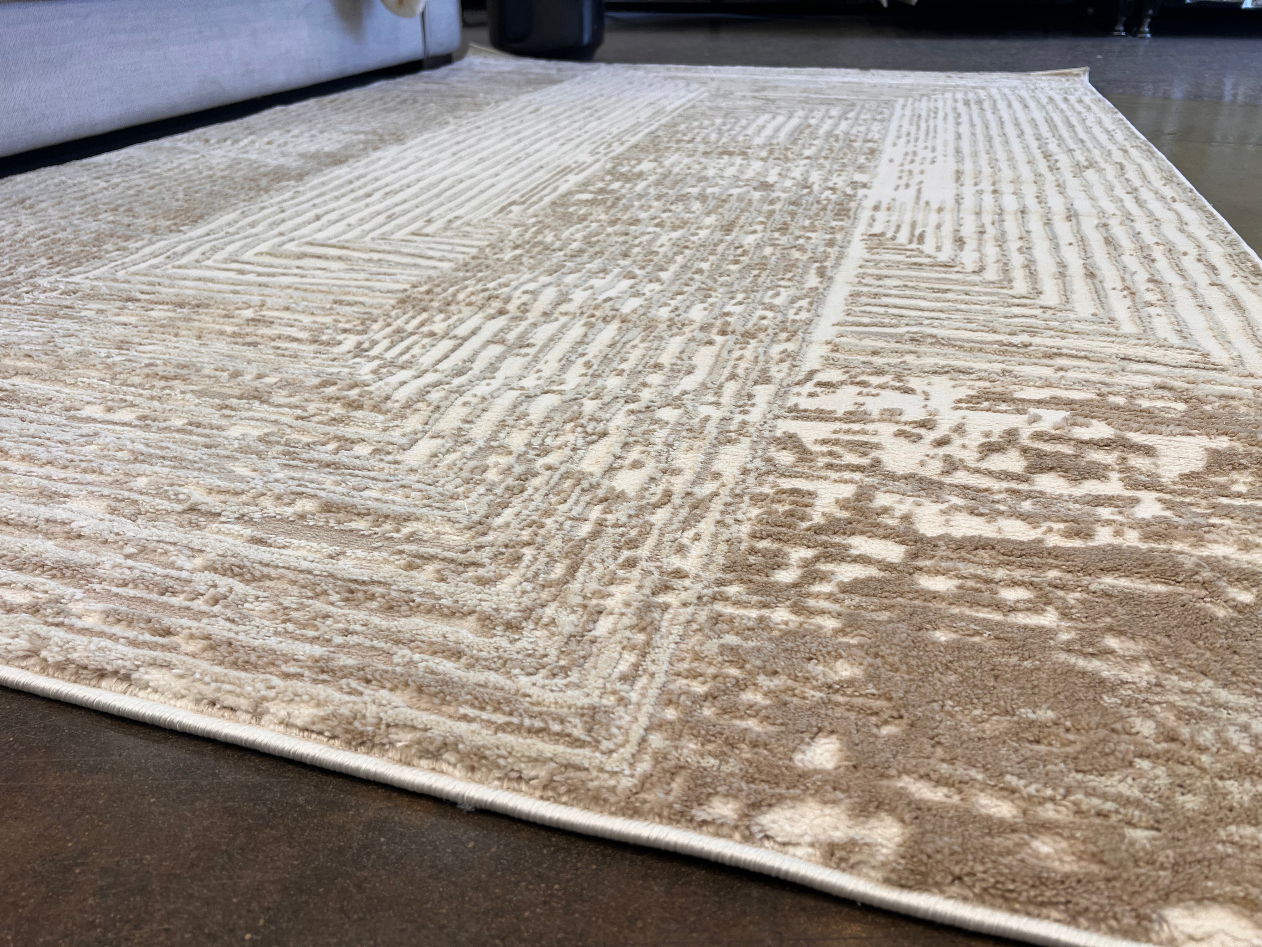 Geometric Linear Crème Beige Rug in Warm Mocha Tone-on-Tone High-Low Texture - NUDE 21