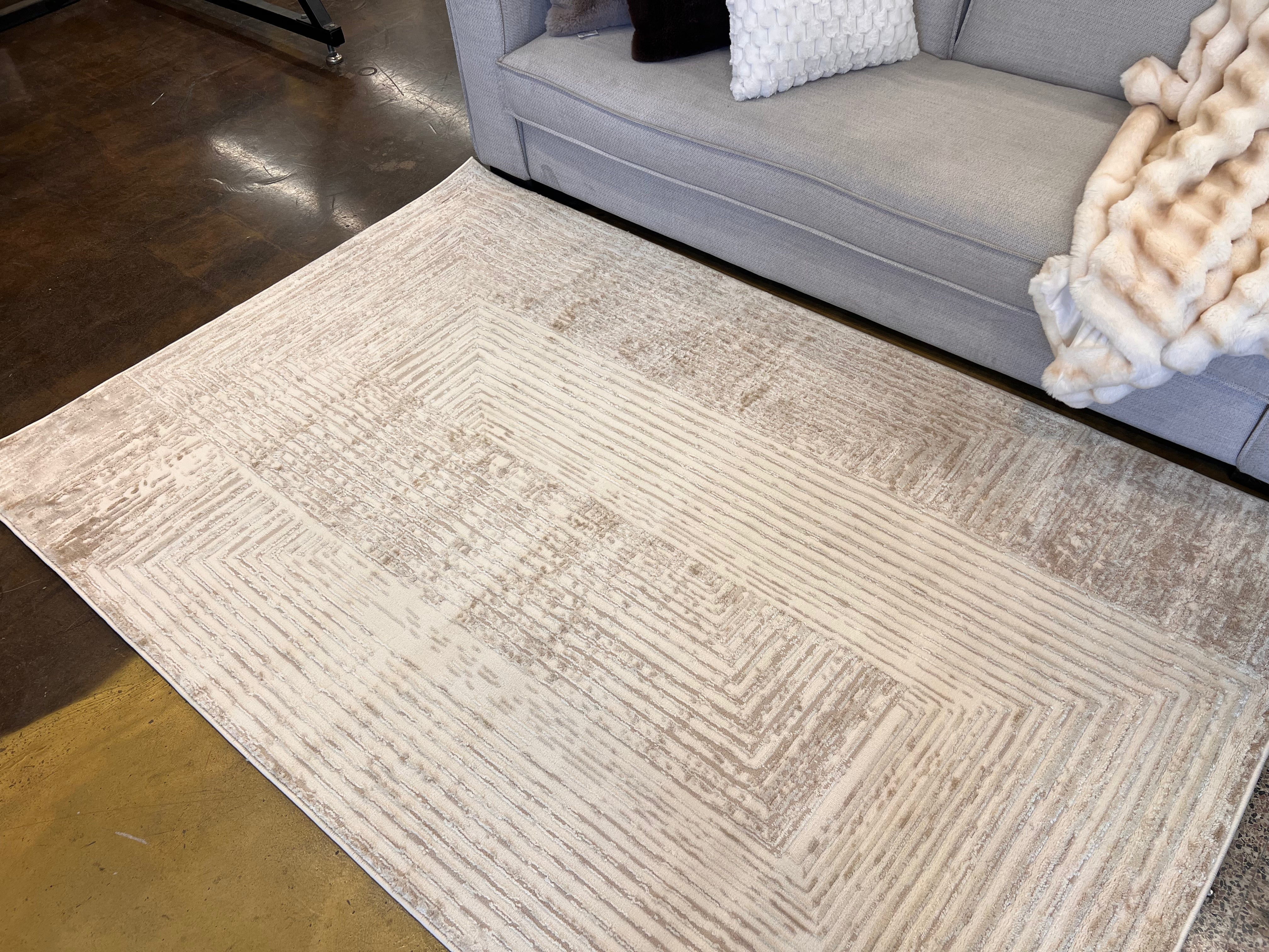 Geometric Linear Crème Beige Rug in Warm Mocha Tone-on-Tone High-Low Texture - NUDE 21