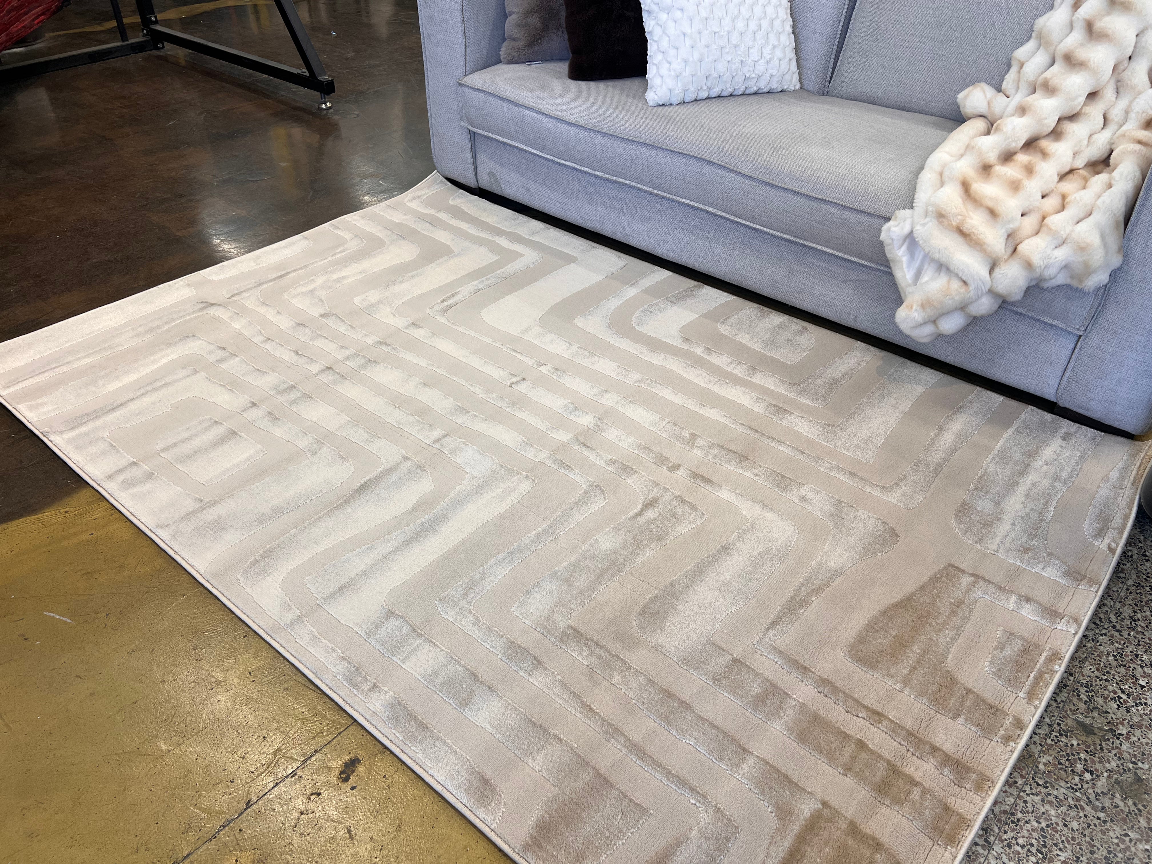 Tone-on-Tone Mocha Geo: Modern High-Low Rug in Warm Beige - NUDE 22