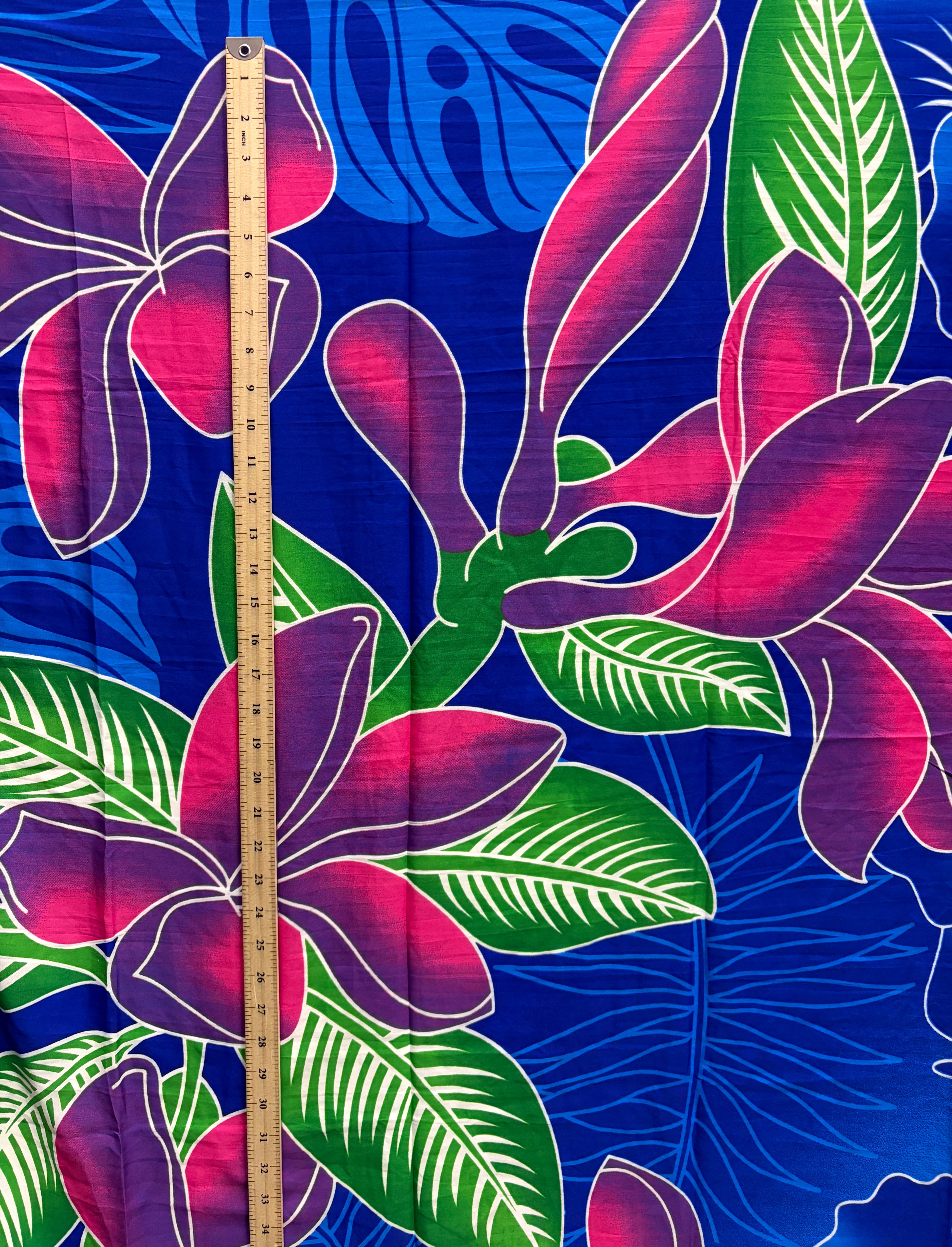 Hibiscus Tiare Turtle Sarong | Islands Fabric