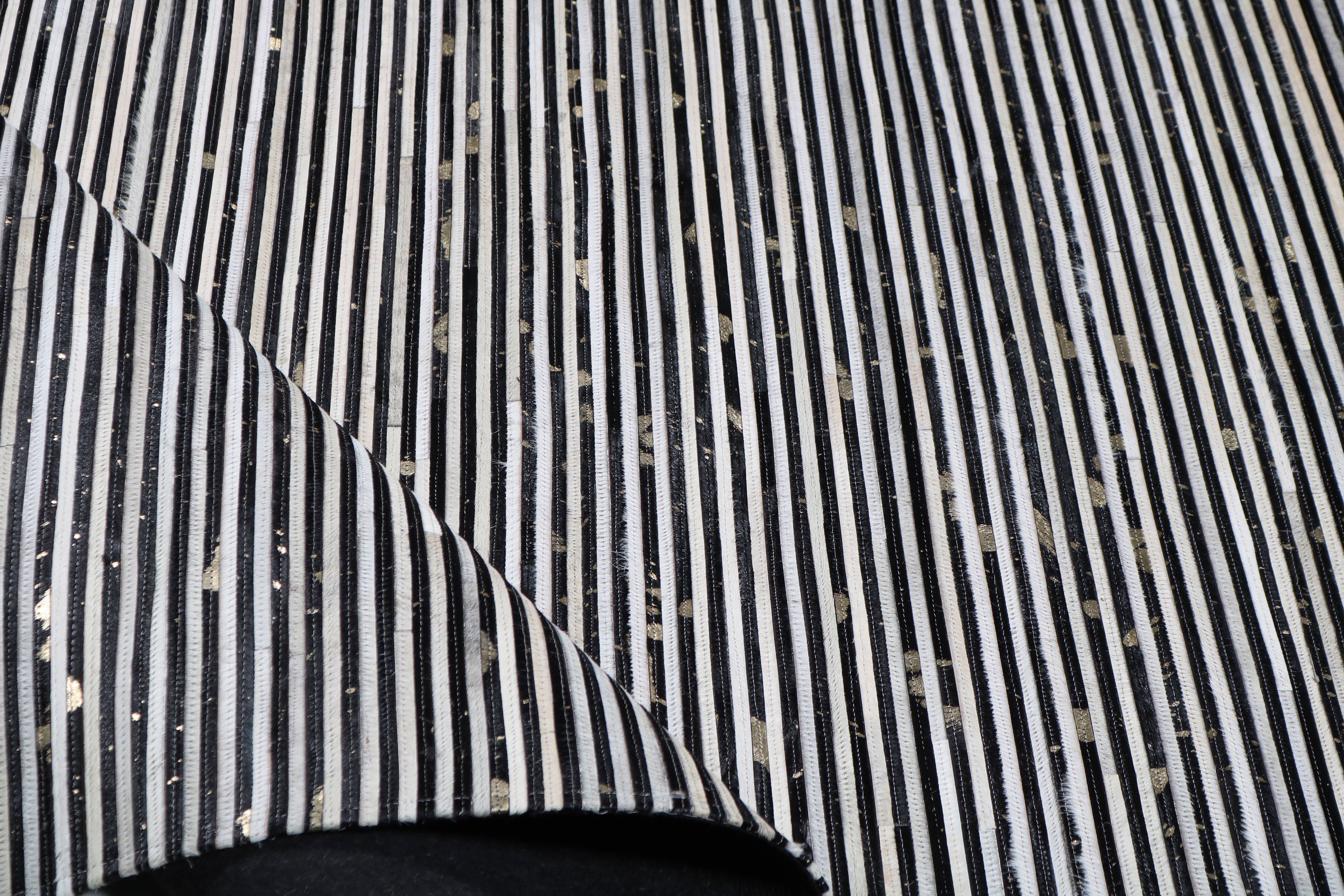 Cream & Black Geometric Cowhide Rug – Striped Patchwork with Gold Accents - Patchwork PCH222