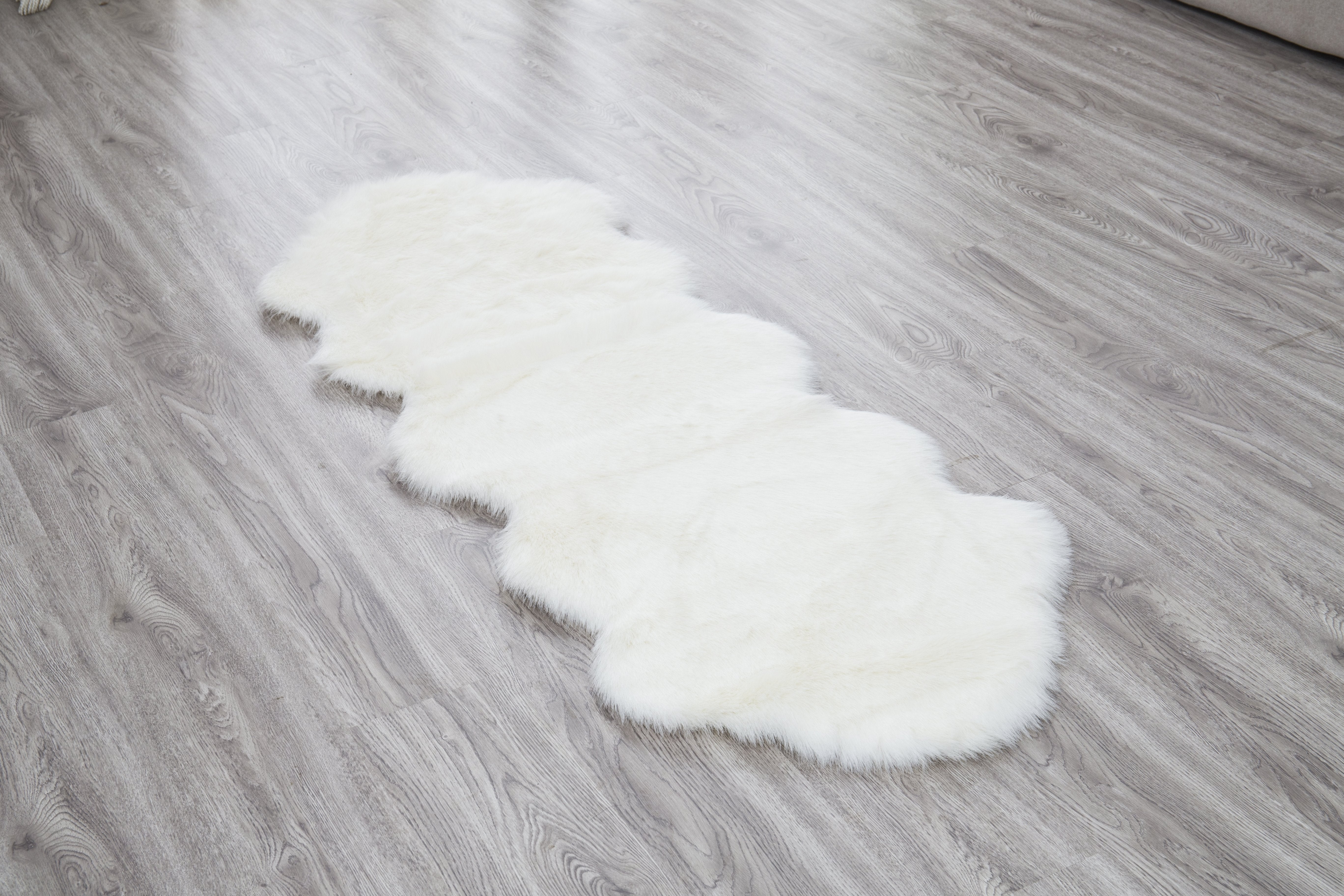 Renne Area Rug/Bed Cover Collection