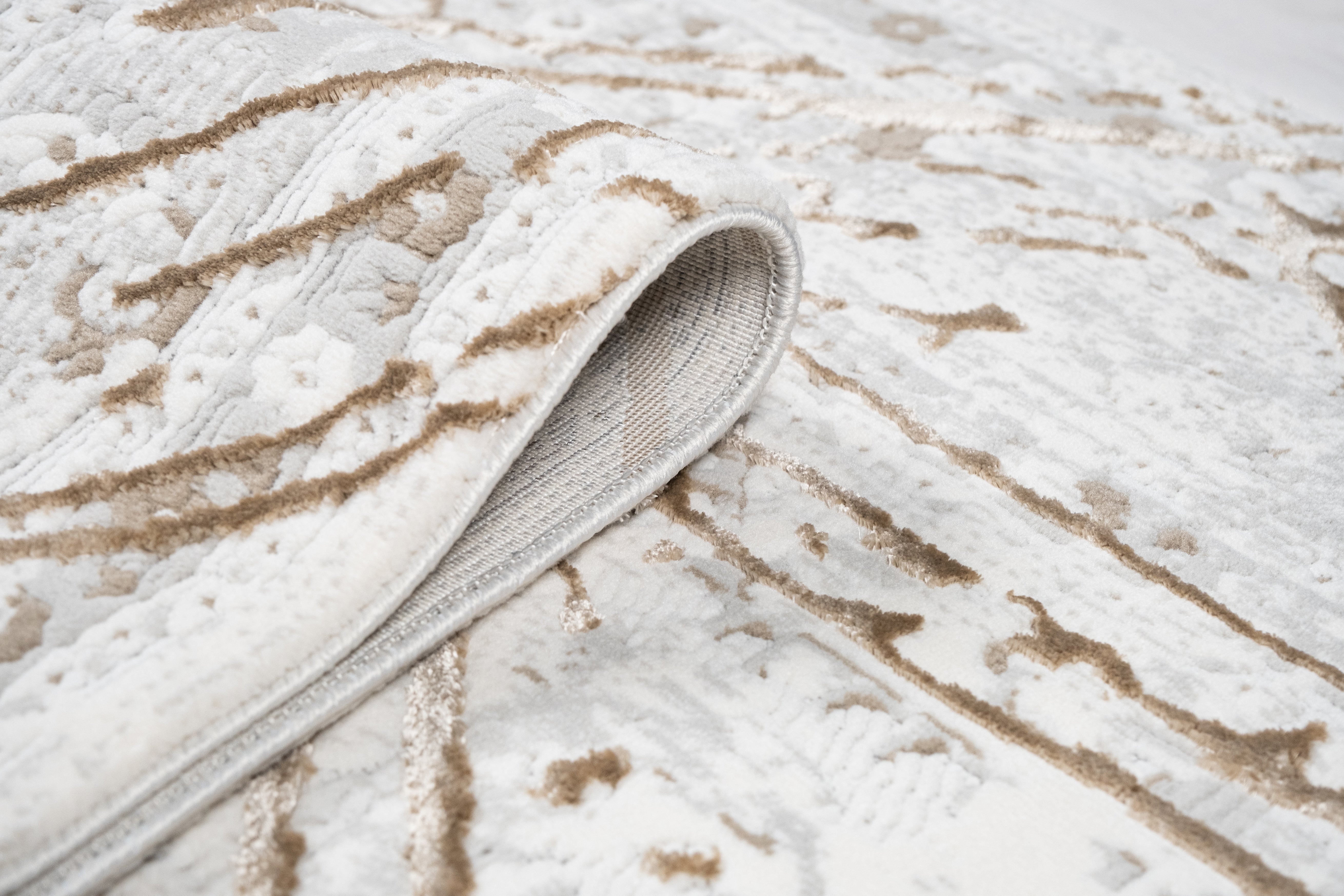 Taupe Rug with Geometric Tone-to Tone Mocha High-Low Pattern - METZ 4206.