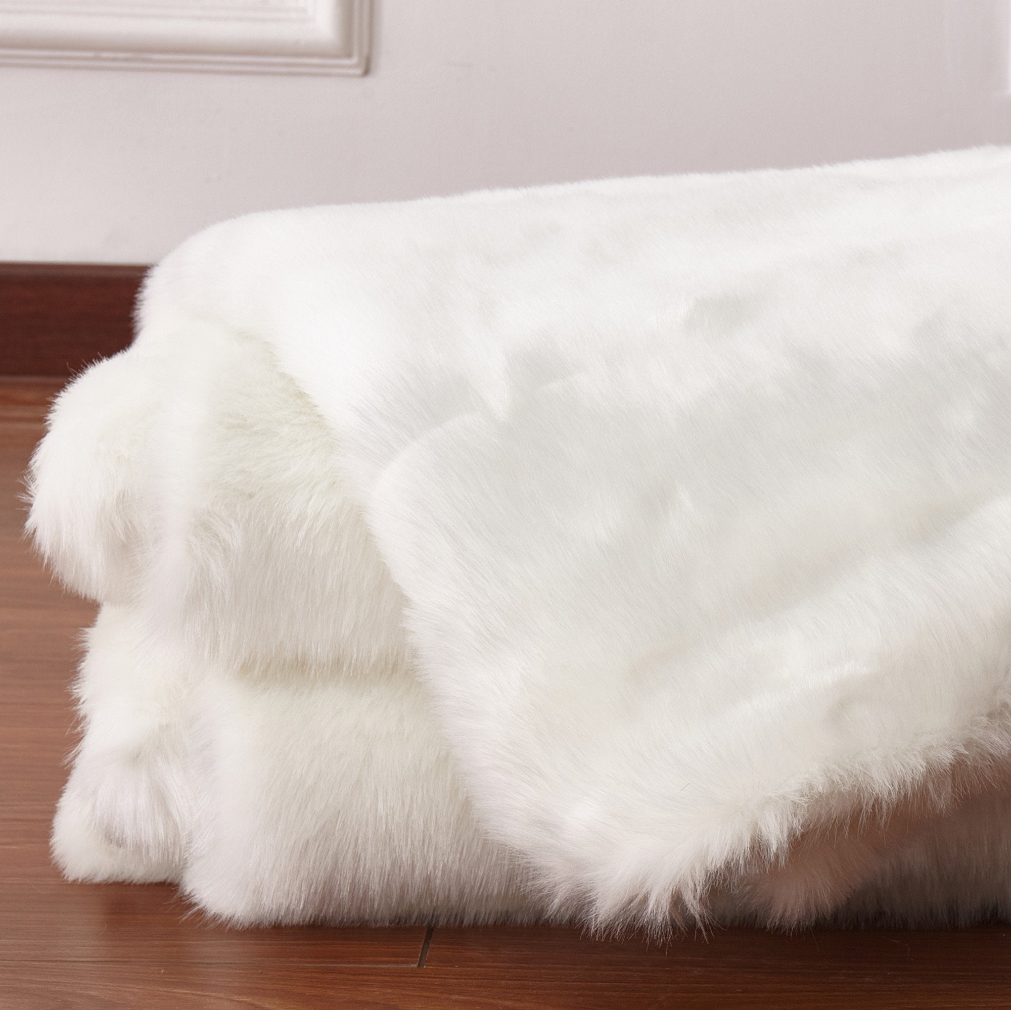 Luxury Soft Faux Fur Sheepskin Area Rug