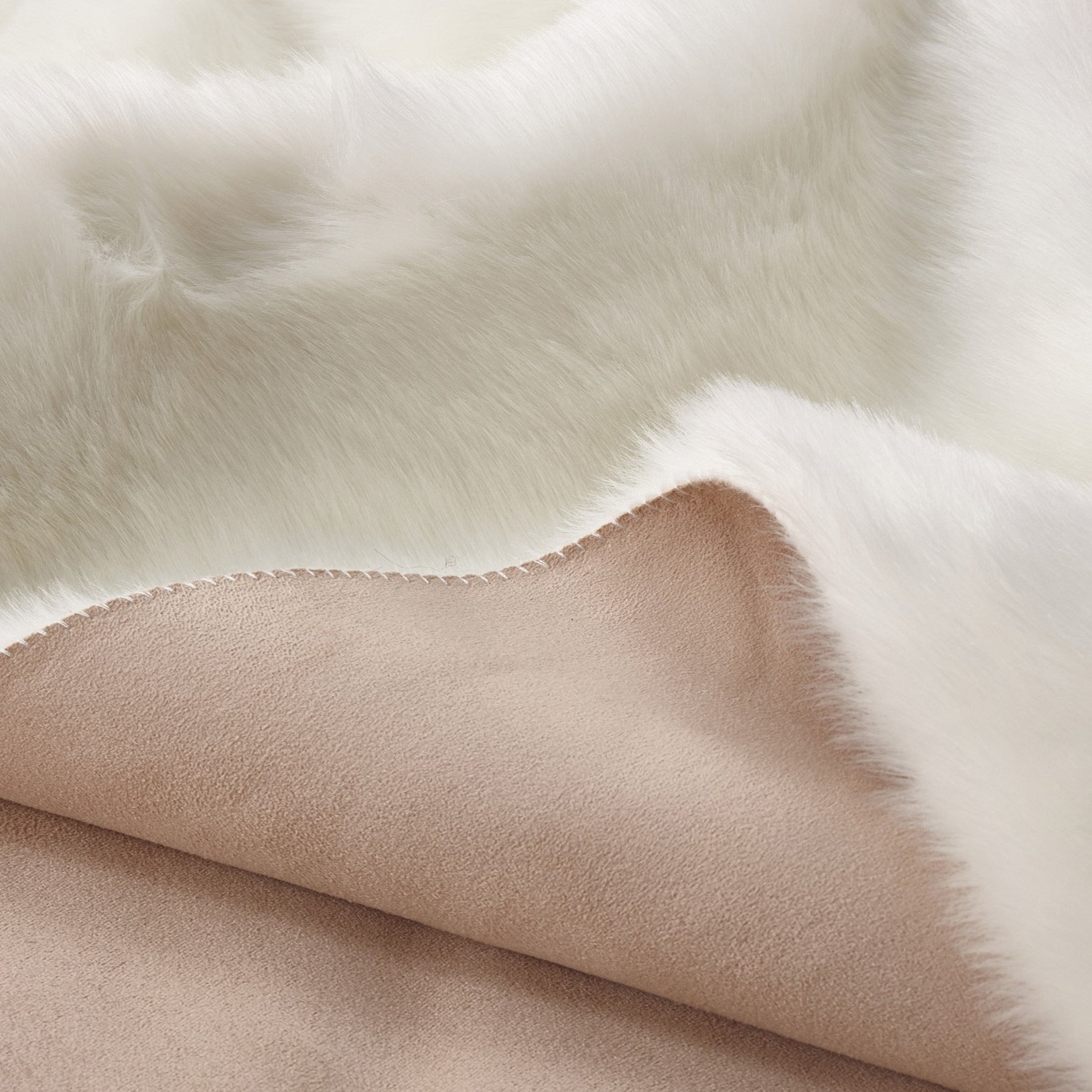 Luxury Soft Faux Fur Sheepskin Area Rug
