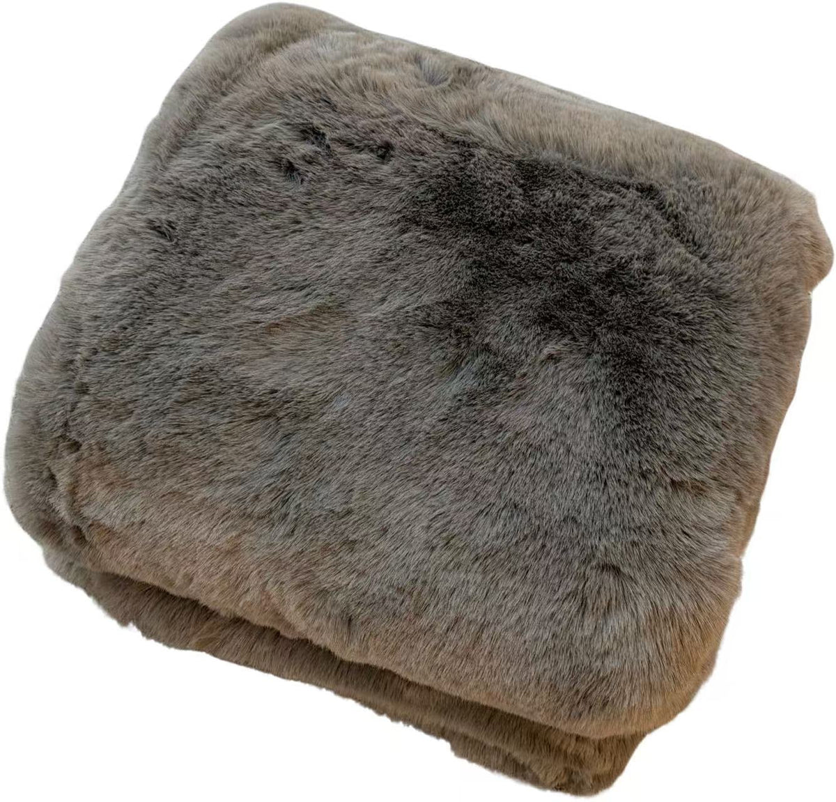 Luxe Smokey Gray Chinchilla Faux Fur Throw Blanket – Ultra-Soft Plush Warmth