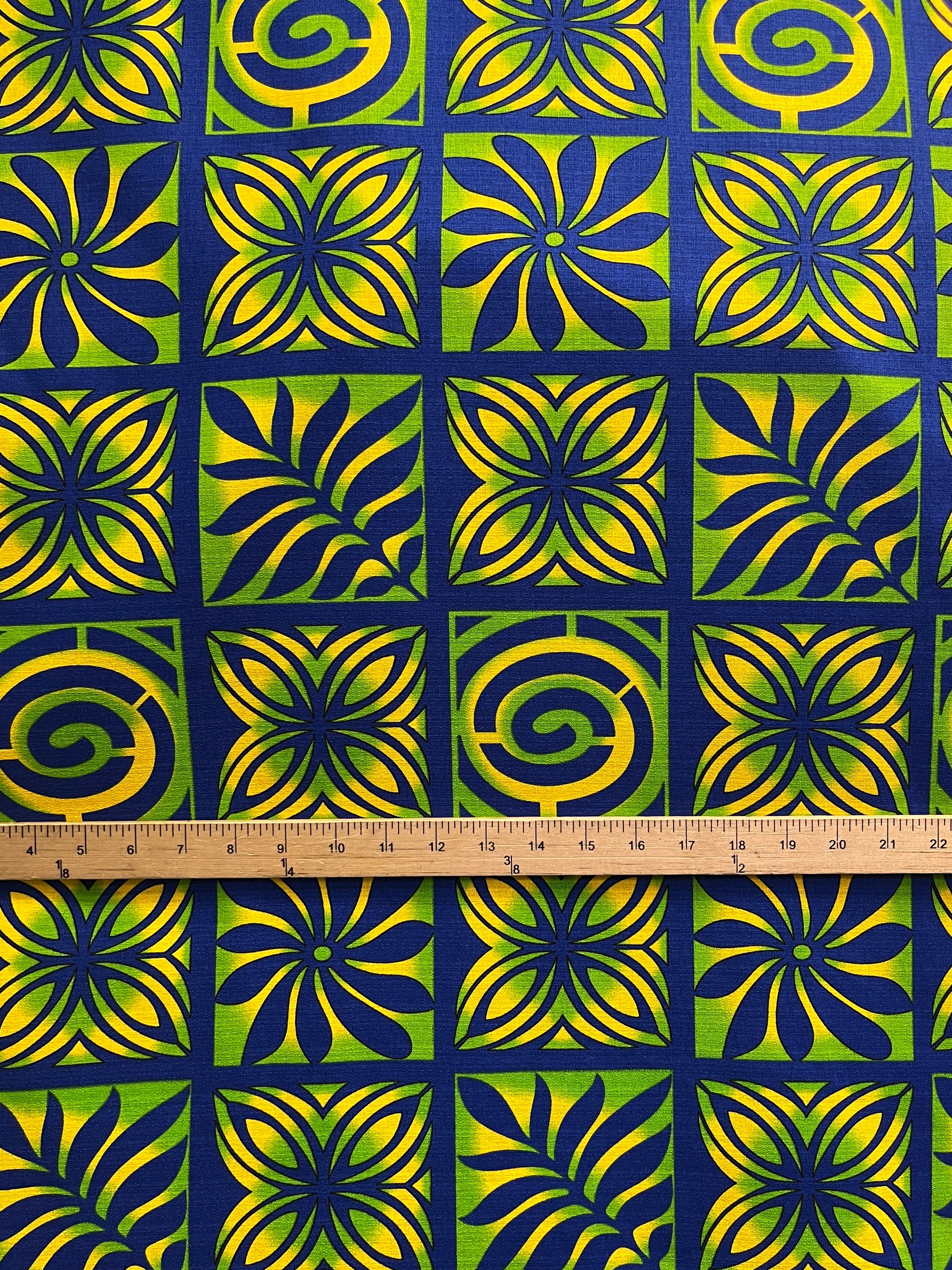 Traditional Polynesian Tapa Checkered Design Cotton Light Barkcloth Fabric | Islands Fabric