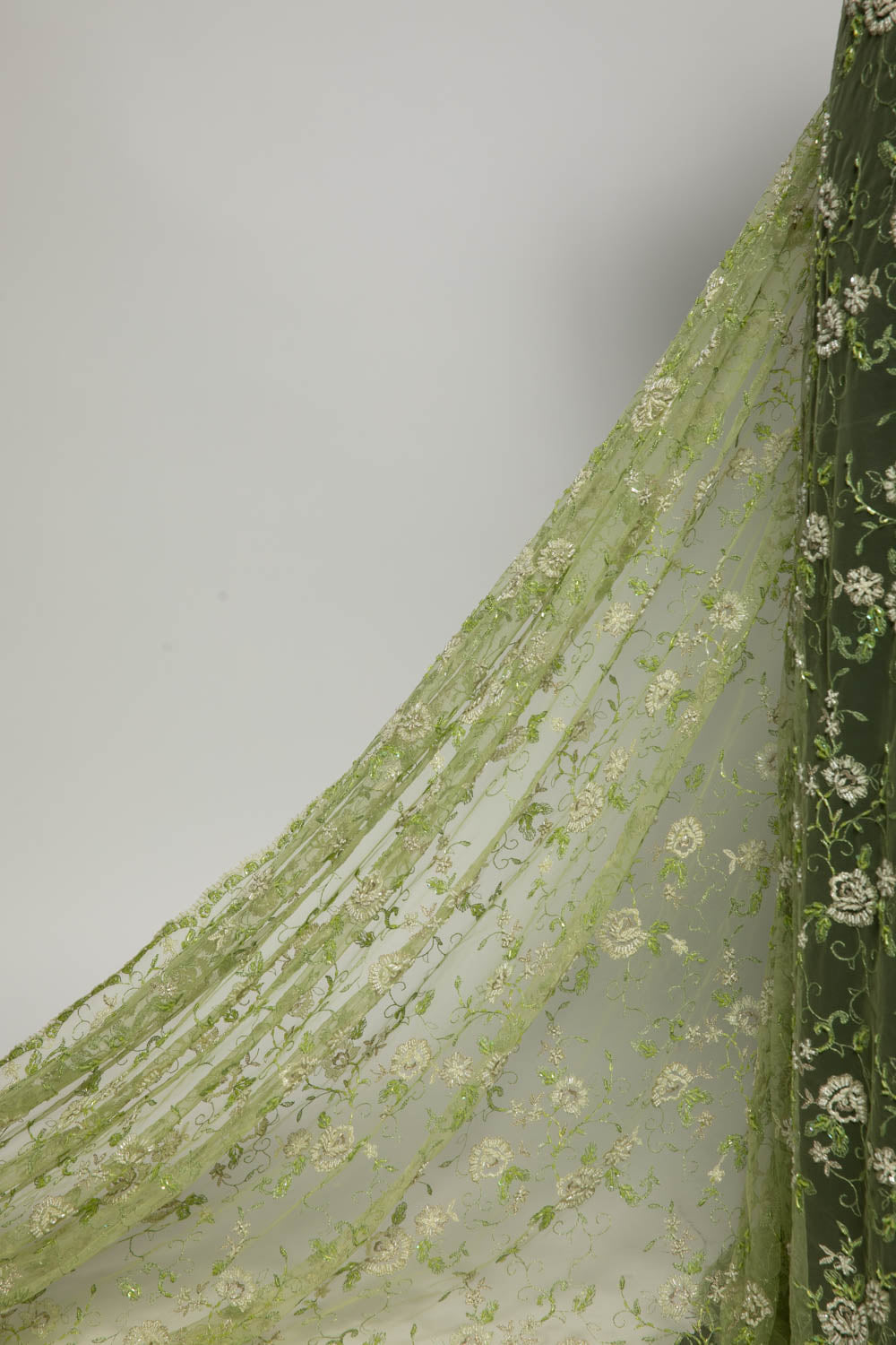 GREEN EMBROIDERED TULLE LACE FABRIC WITH LAVISH 3D DESIGN 52" WIDE | Exquisite Fabric