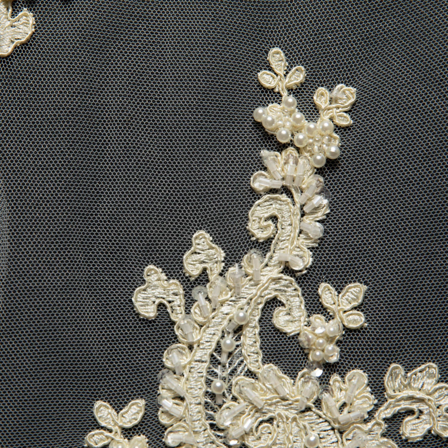 IVORY EMBROIDERED TULLE LACE FABRIC WITH RICH INTRICATE DESIGN 52" WIDE | Exquisite Fabric