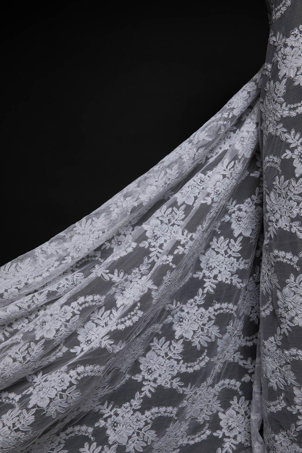 Re-Embroidery Lace Fabric with Cord and Beautiful Floral Pattern 52"/54" Wide | Exquisite Fabric