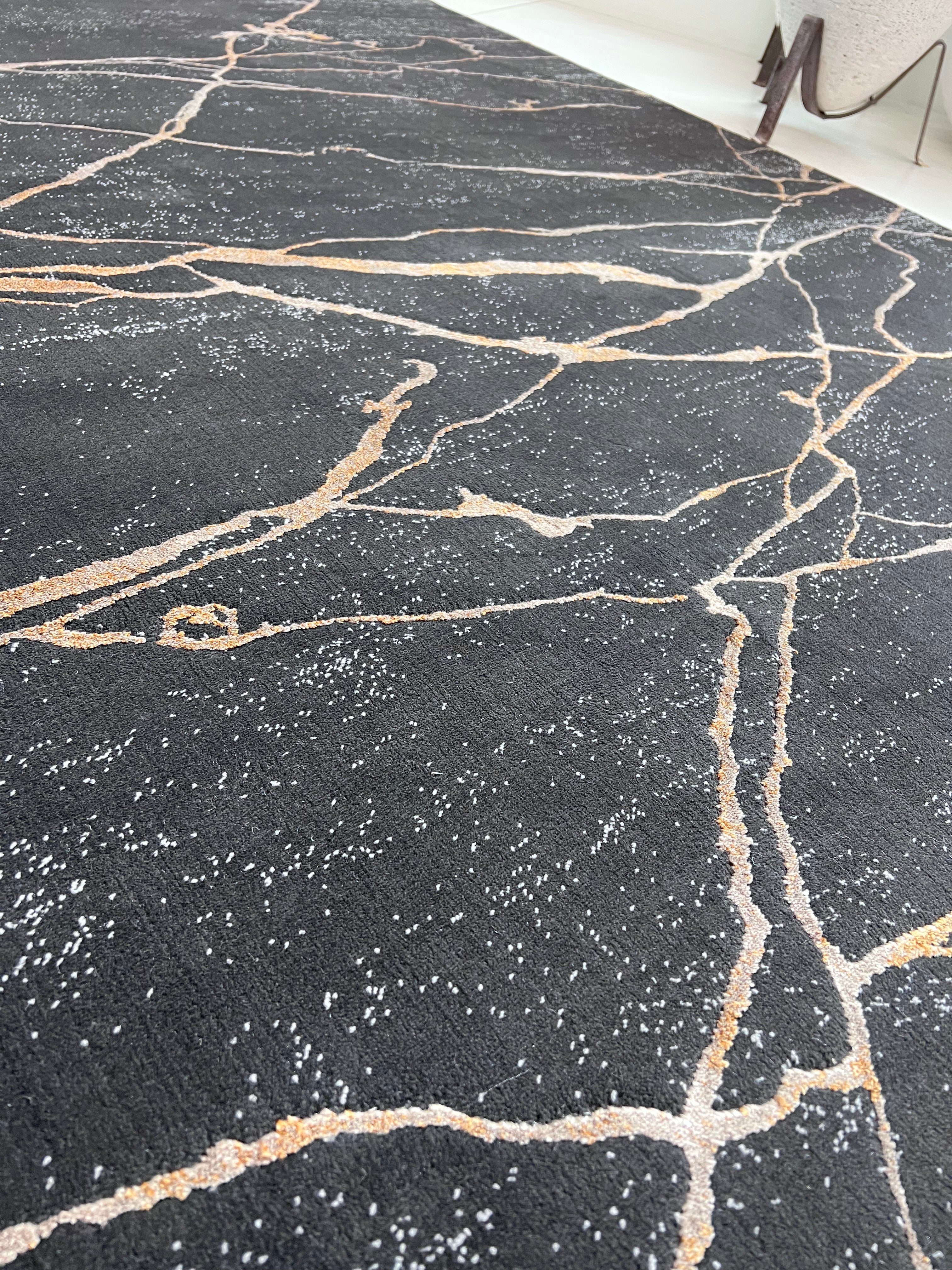 Dynamic Color-Shifting Foldable Flat Weave Area Rug - Transform Your Space!