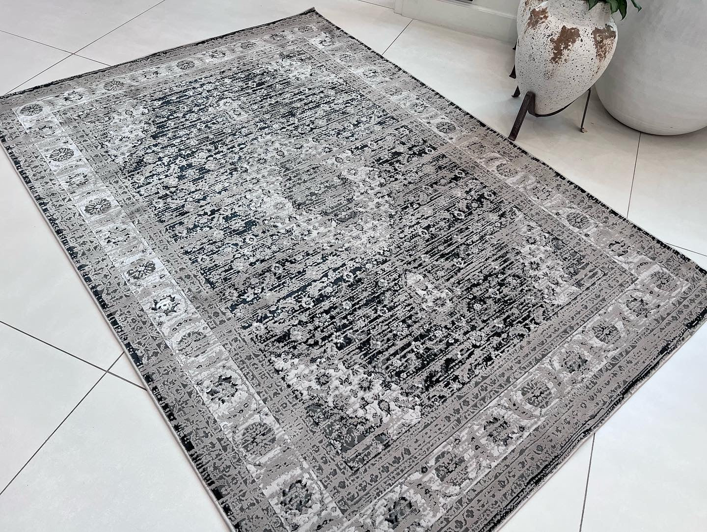 Color-Shift Foldable Flat Weave Area Rug - Shifting Hues Design - Versatile Indoor/Outdoor Rug - Power Loomed with Polypropylene/Polyester Blend - Turkish Craftsmanship - Soft and Durable - Unique Visual Appeal