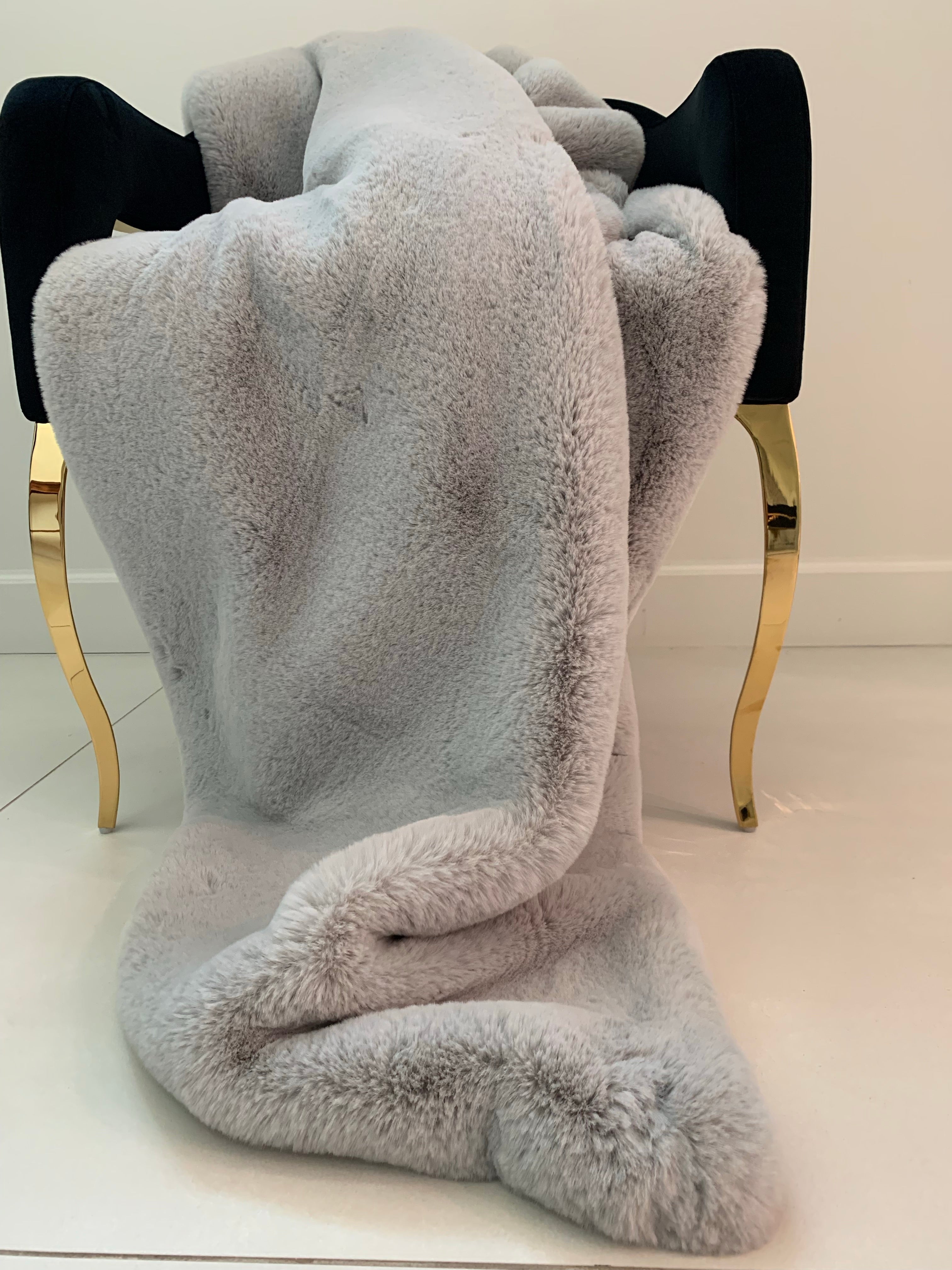 Soft Cozy Faux Fur Blanket/ Coverlet/ Bedspread/ Throw/ Bedcover/ Quilt