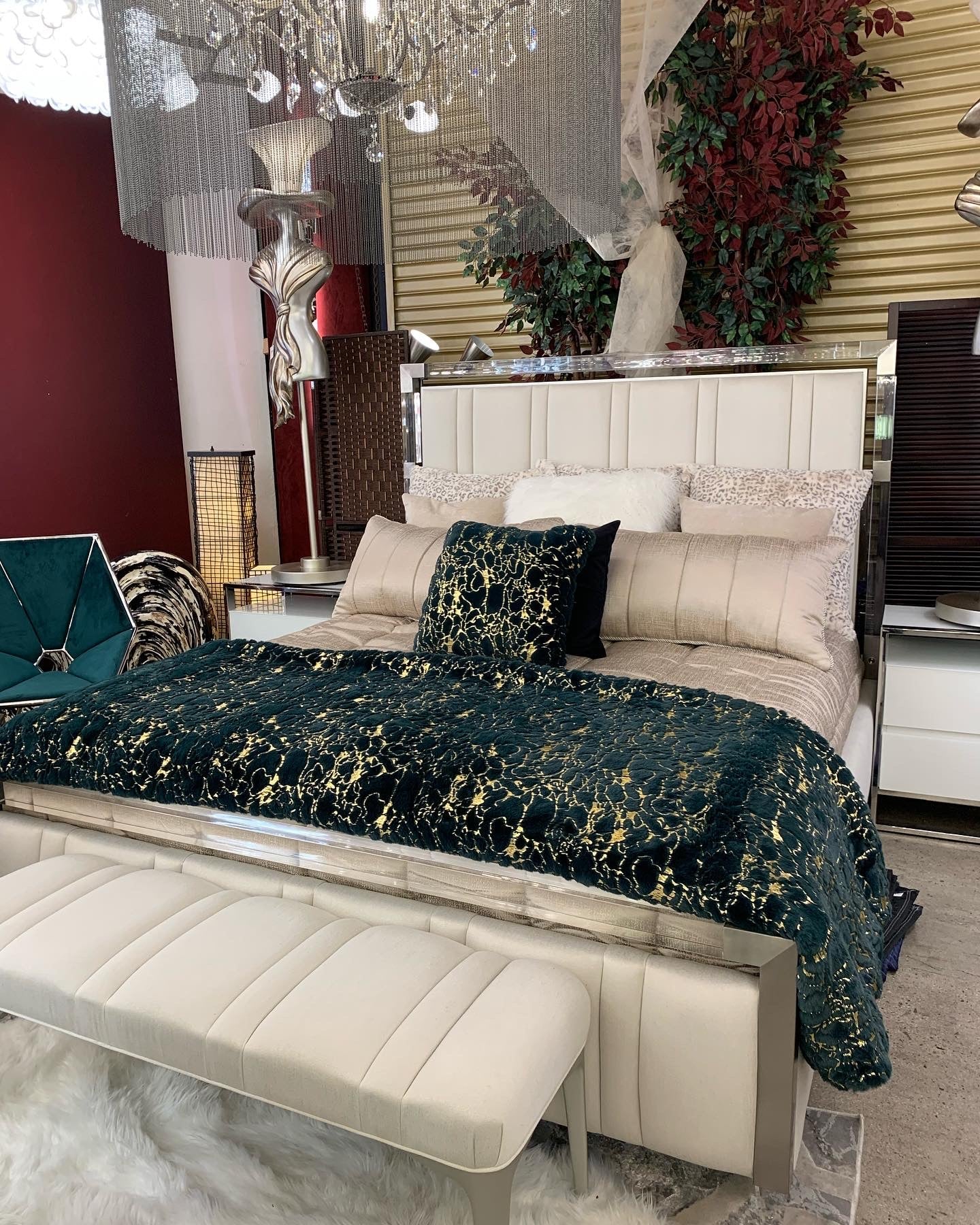 Golden/Silver Metallic Faux Fur  Soft / Coverlet/Quilt Cal King/Eastern King