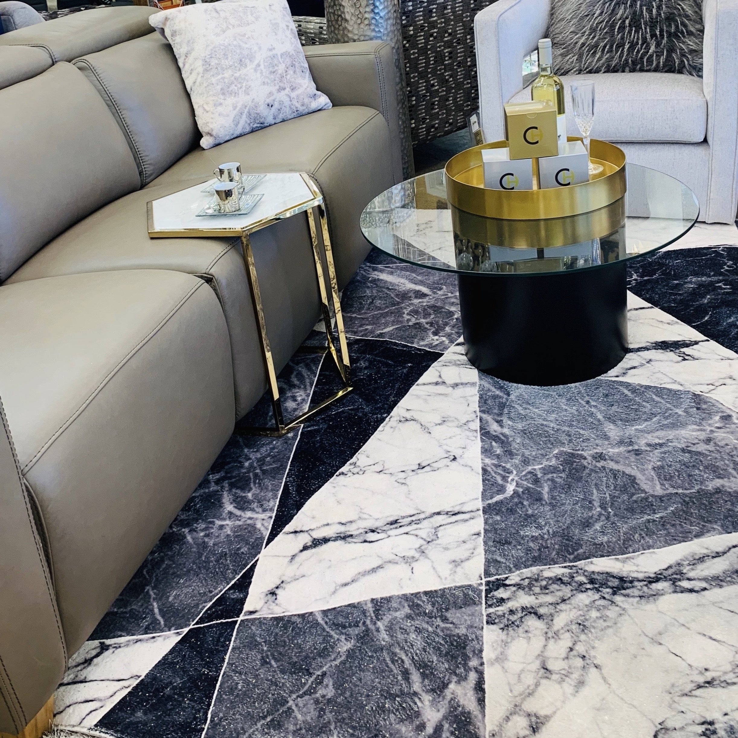 Black Gray and White Soft Plush Fluffy Lattice Design Area Rug/ Carpet