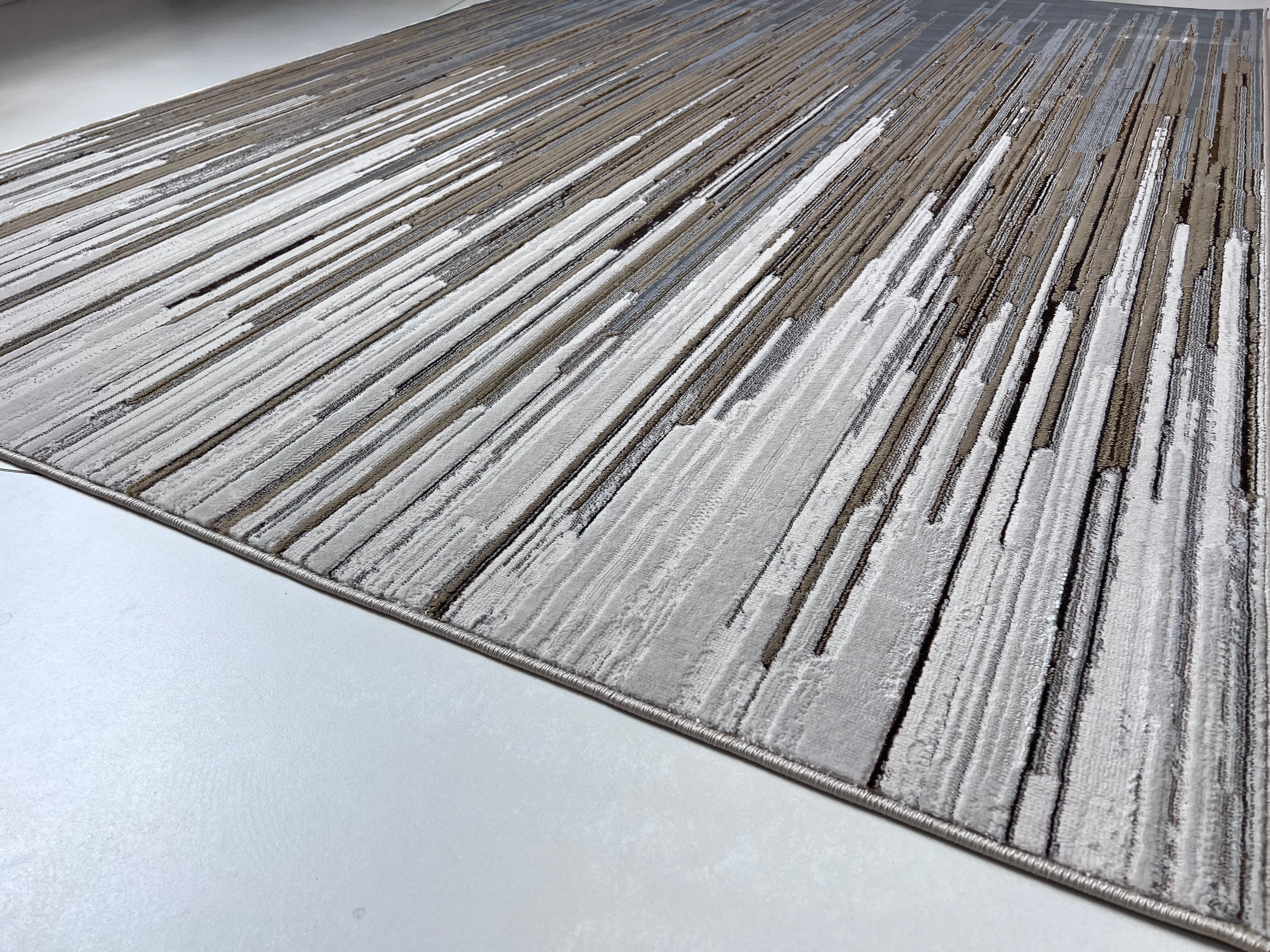 Polyester Silver with Gold Viscose Blend Geometric Design Rug/Carpet - Style# Maximus 241 - Color-Changing Flat Weave Rug